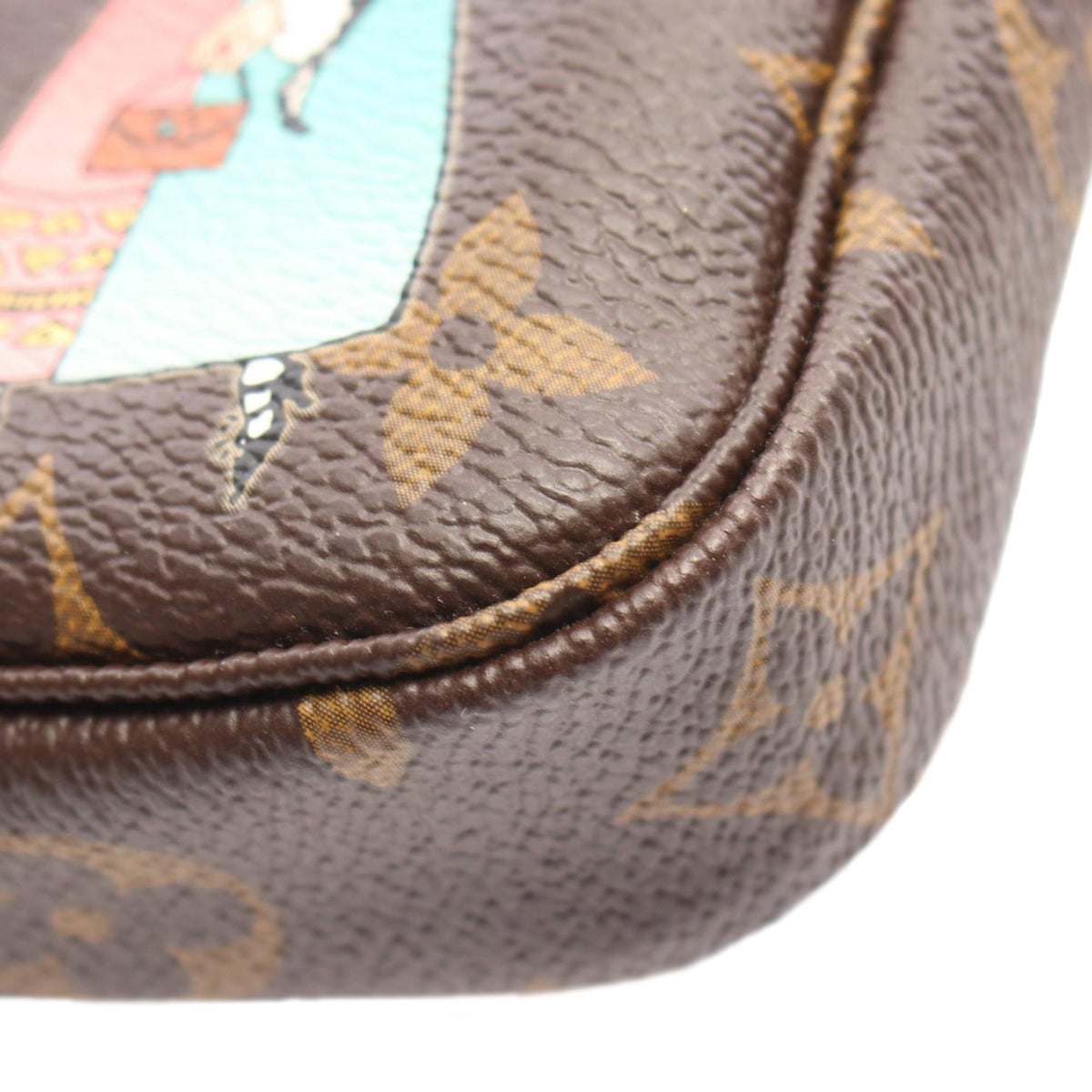 Louis Vuitton Monogram Illustre Mini Pochette Accessories