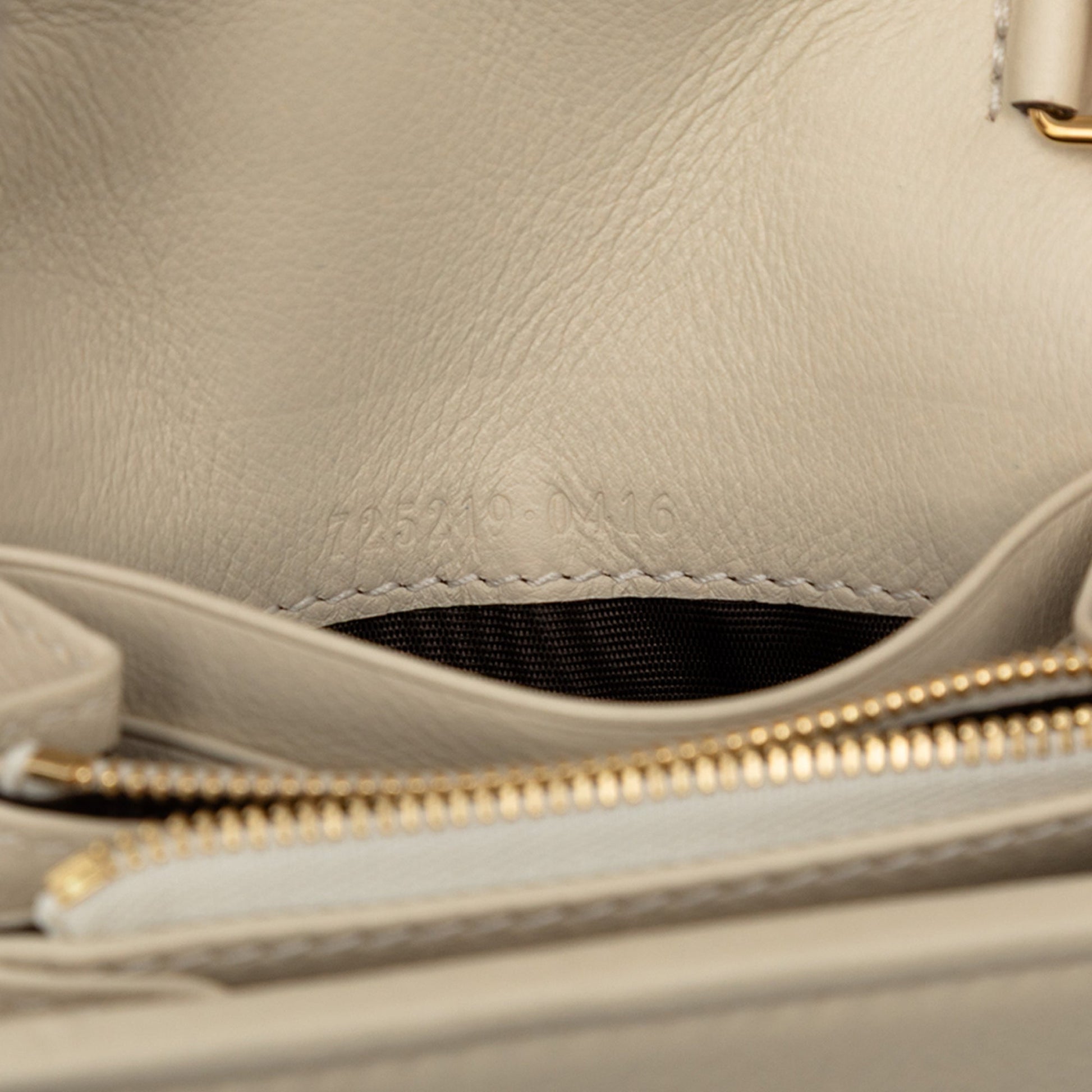 Gucci Medium Calfskin Blondie Wallet on Chain