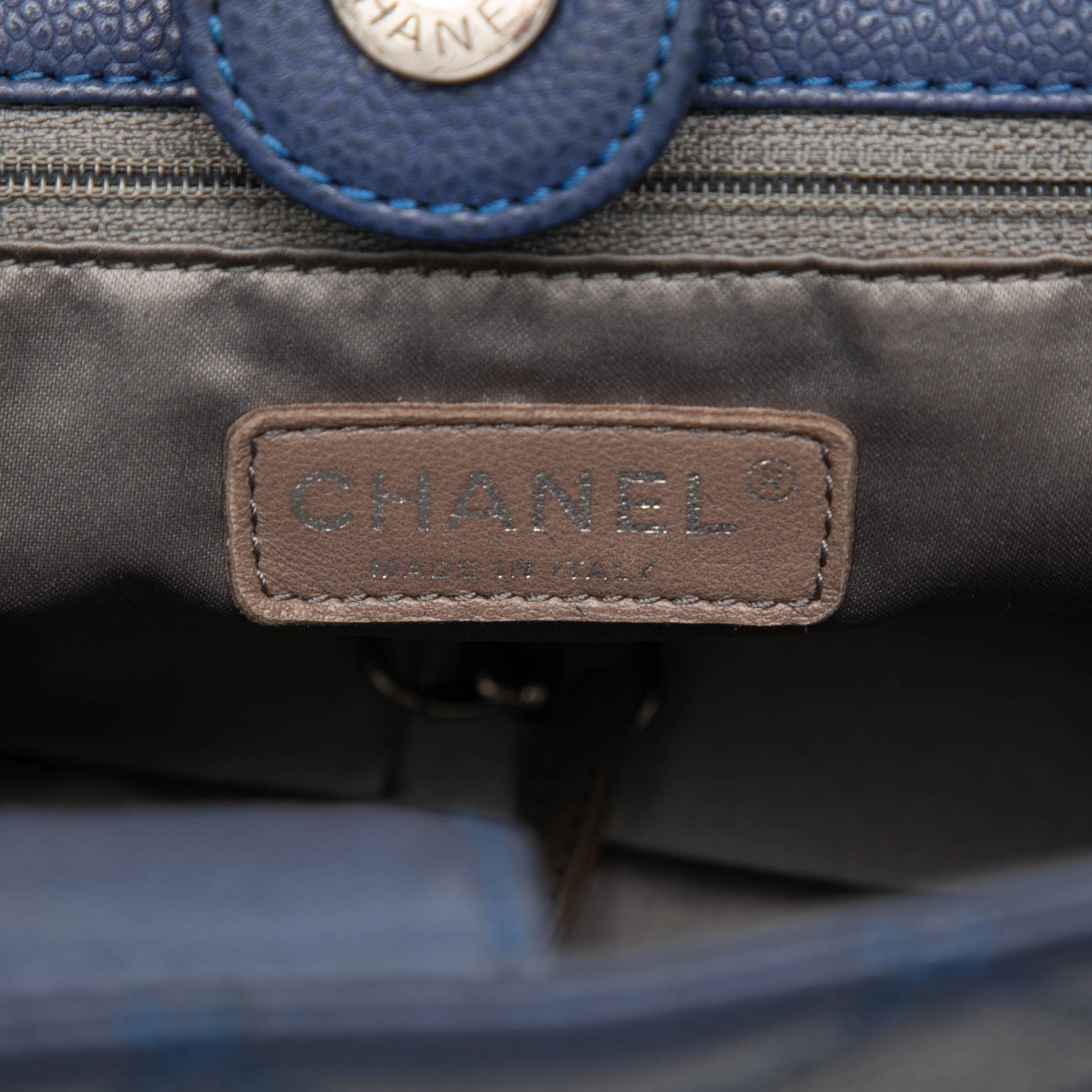 Chanel Caviar Petite Shopping Tote
