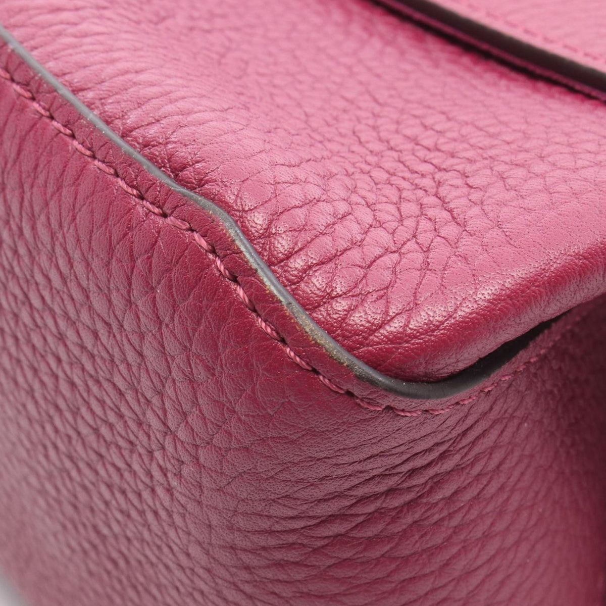 Louis Vuitton Taurillon Volta