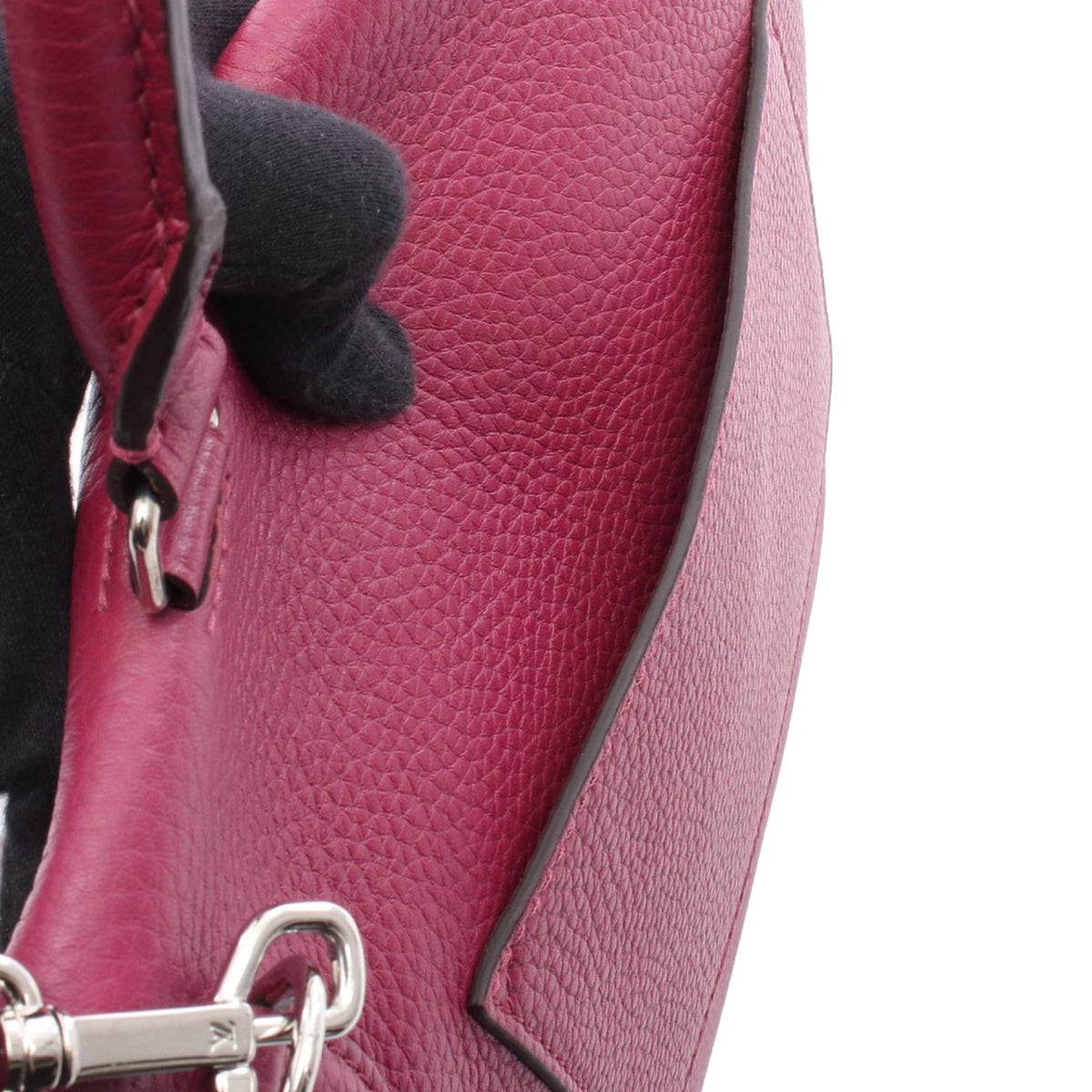 Louis Vuitton Taurillon Volta