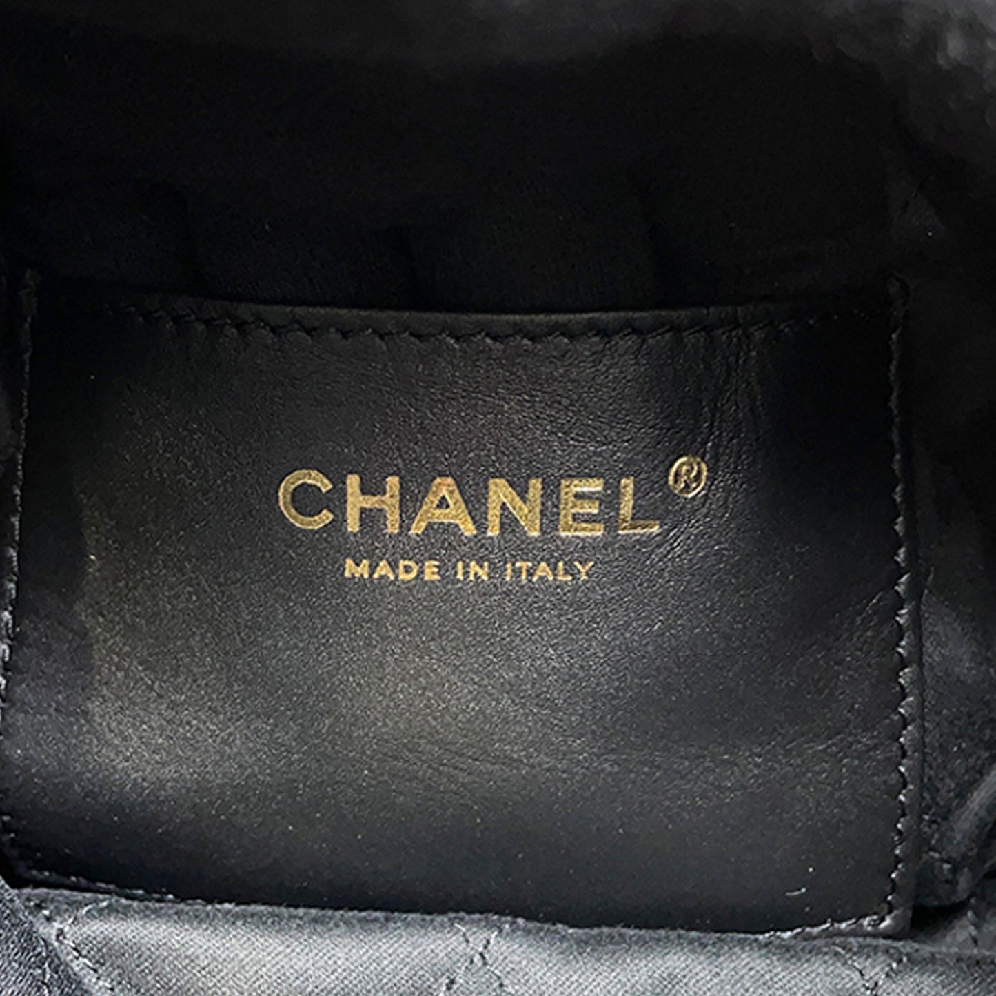 Chanel Mini Shiny Calfskin 22 Handbag