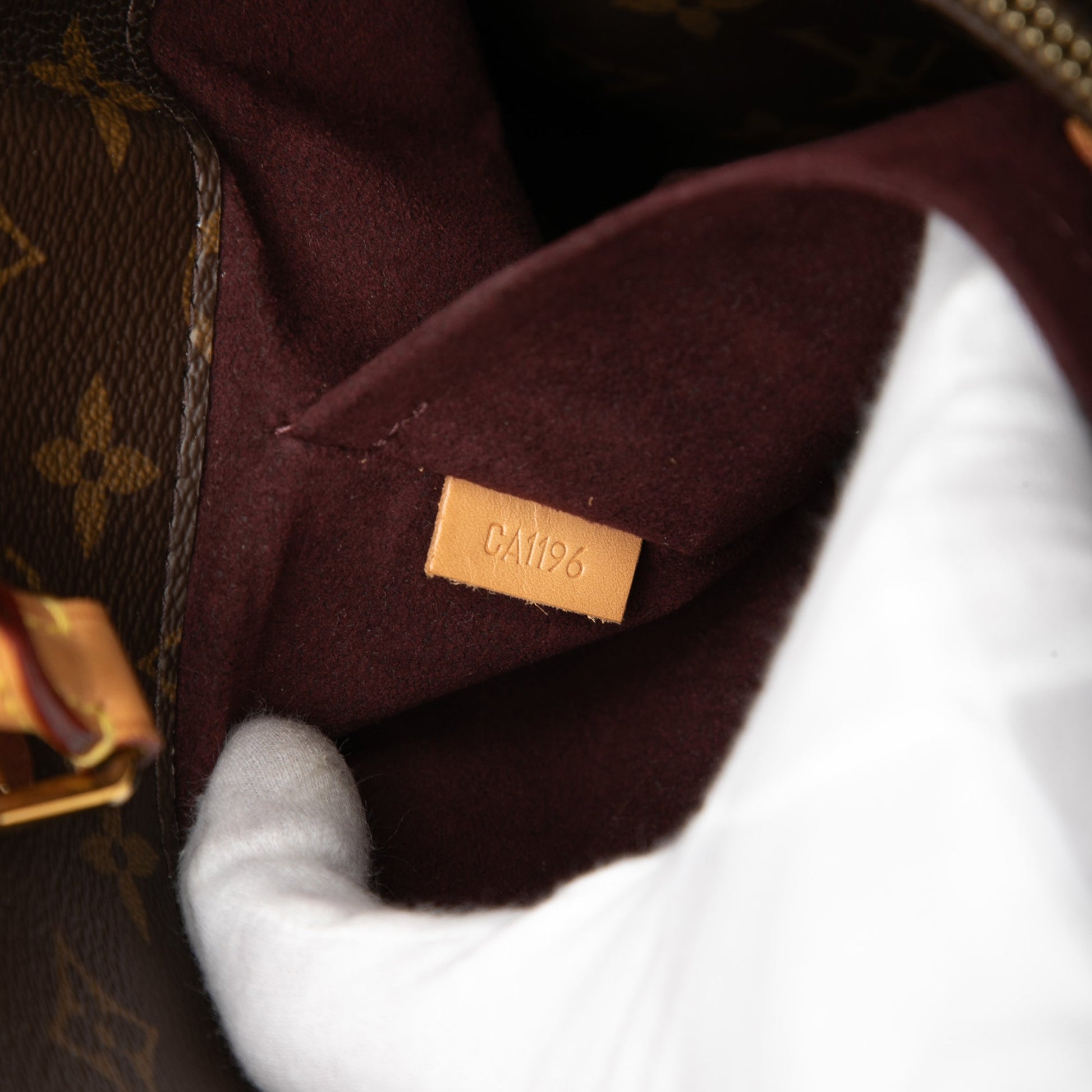 Louis Vuitton Monogram Montaigne MM