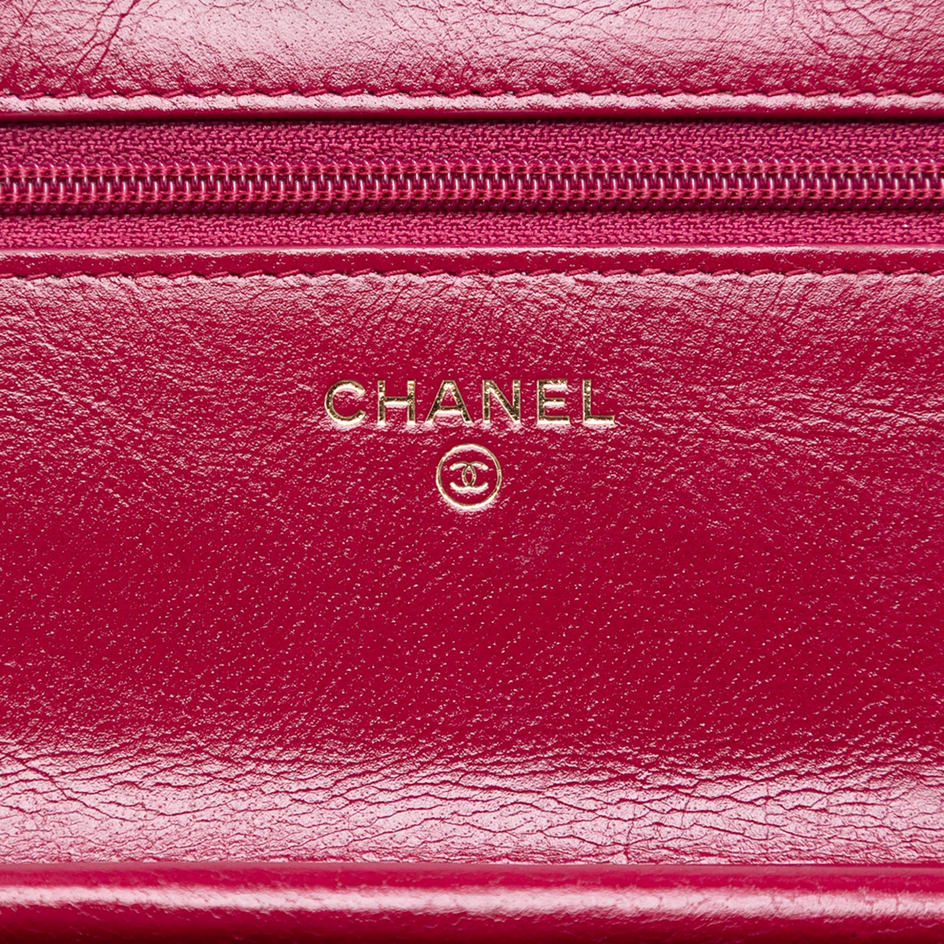 Chanel Stitched Goatskin Golden CC Wallet On Chain