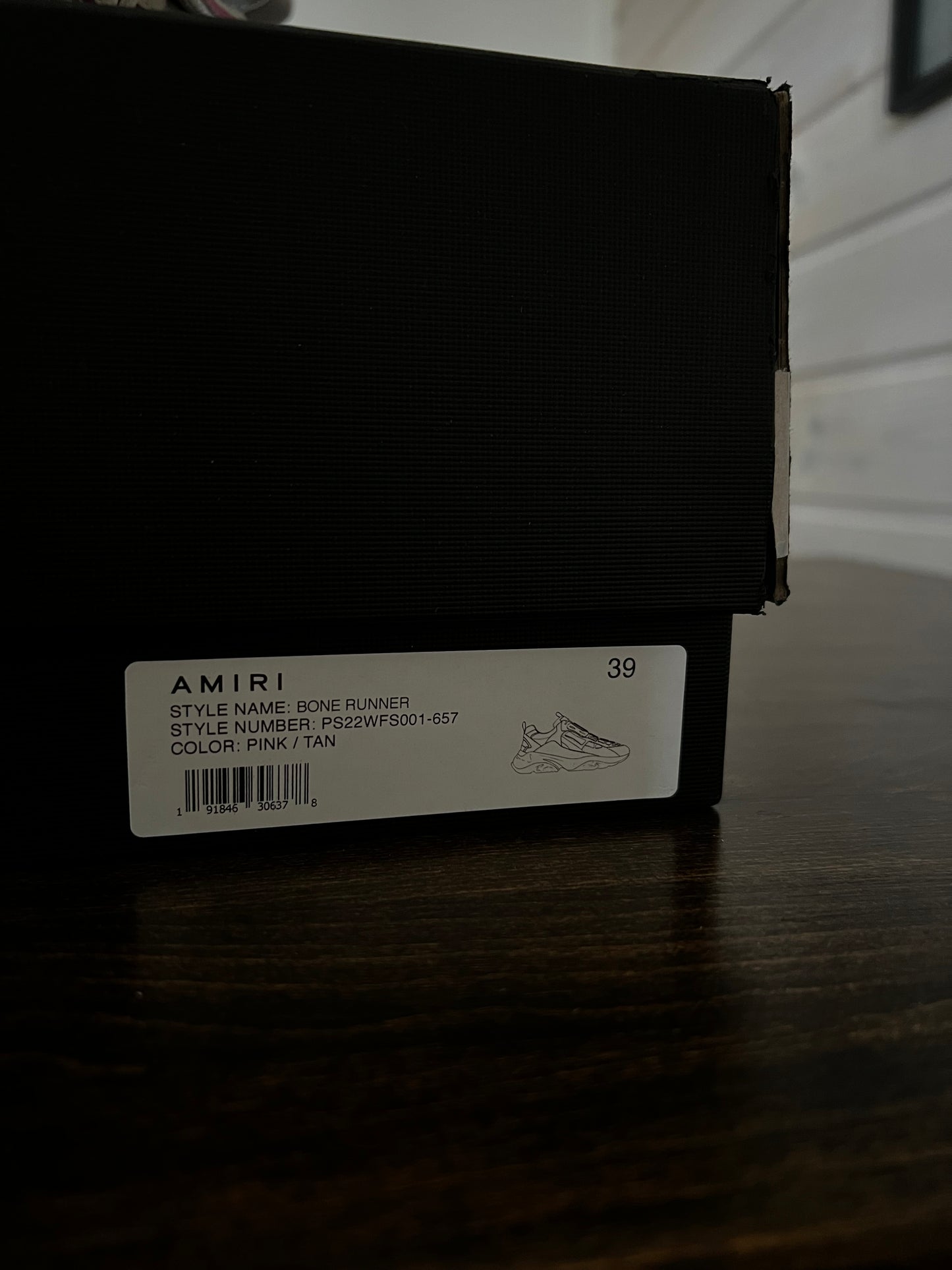 Bone runner sneakers