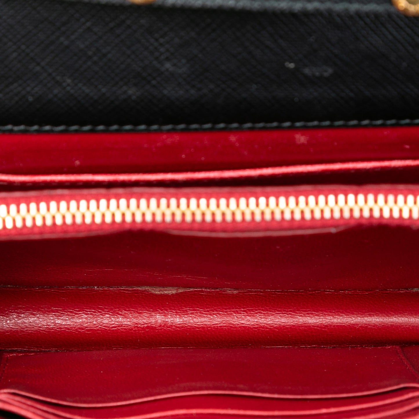 Prada Saffiano Wallet On Chain