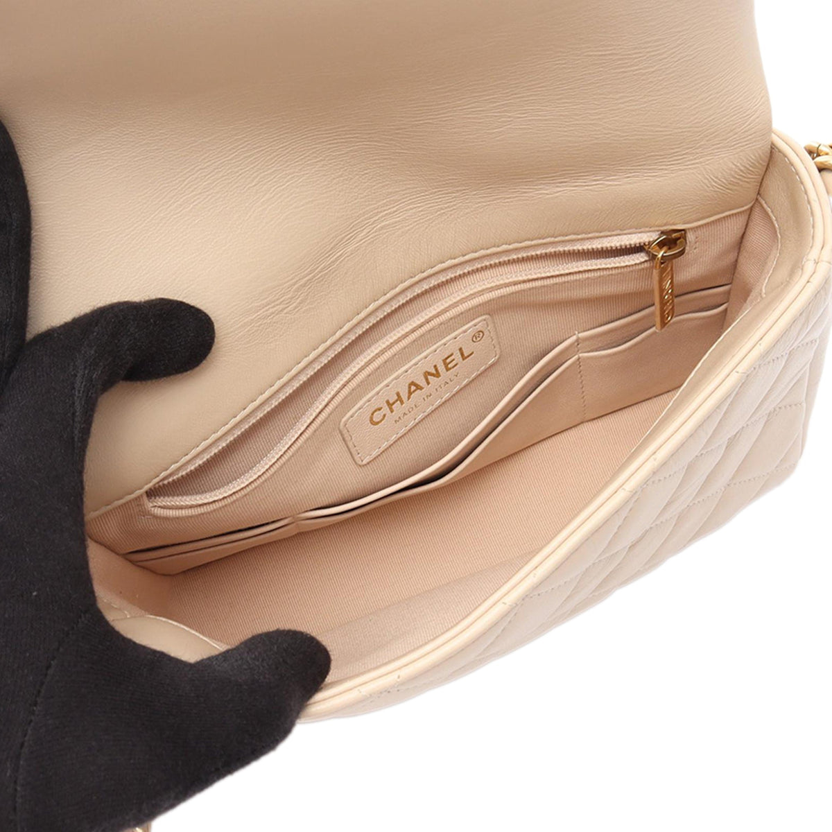 Chanel Mini Quilted Lambskin Maxi CC Flap