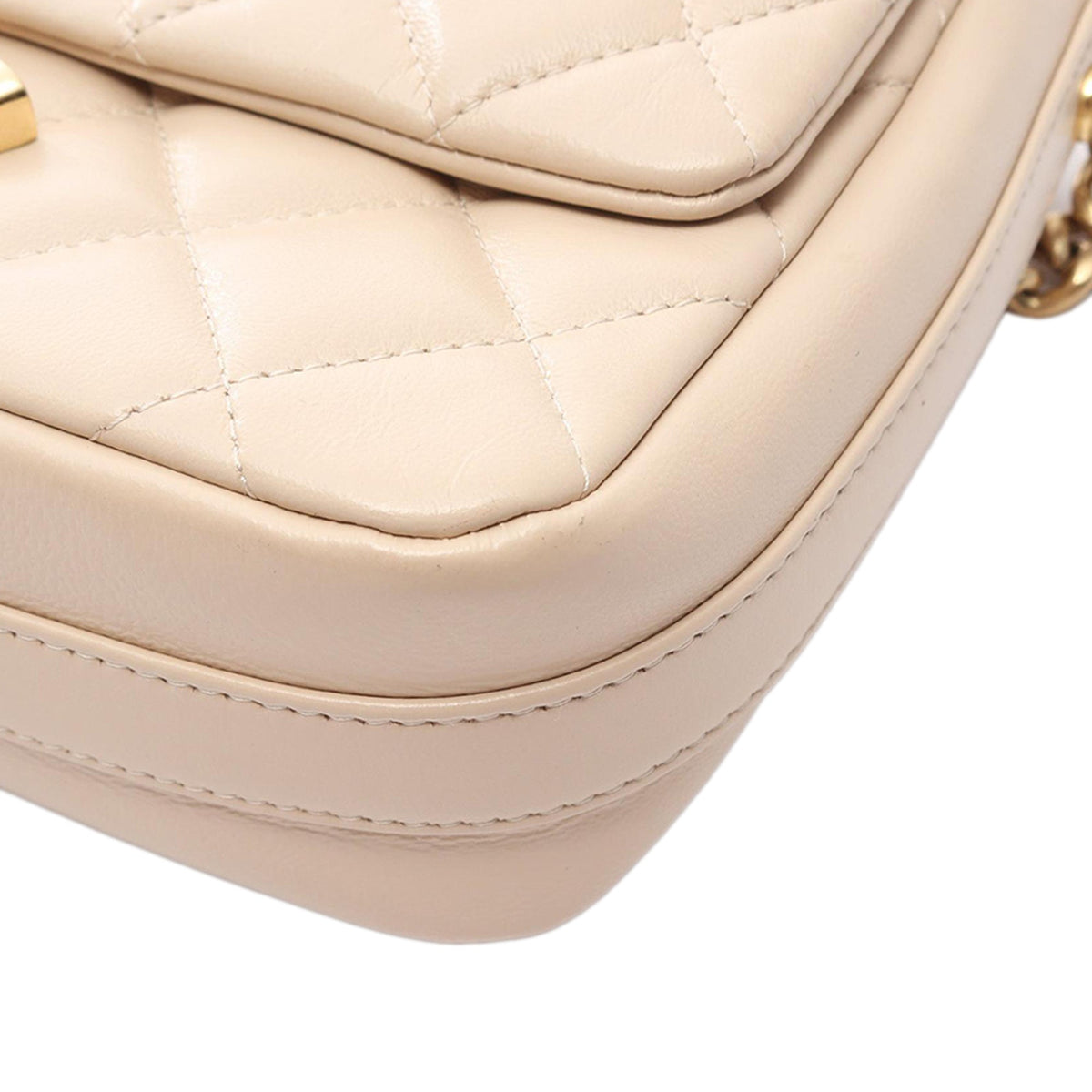 Chanel Mini Quilted Lambskin Maxi CC Flap