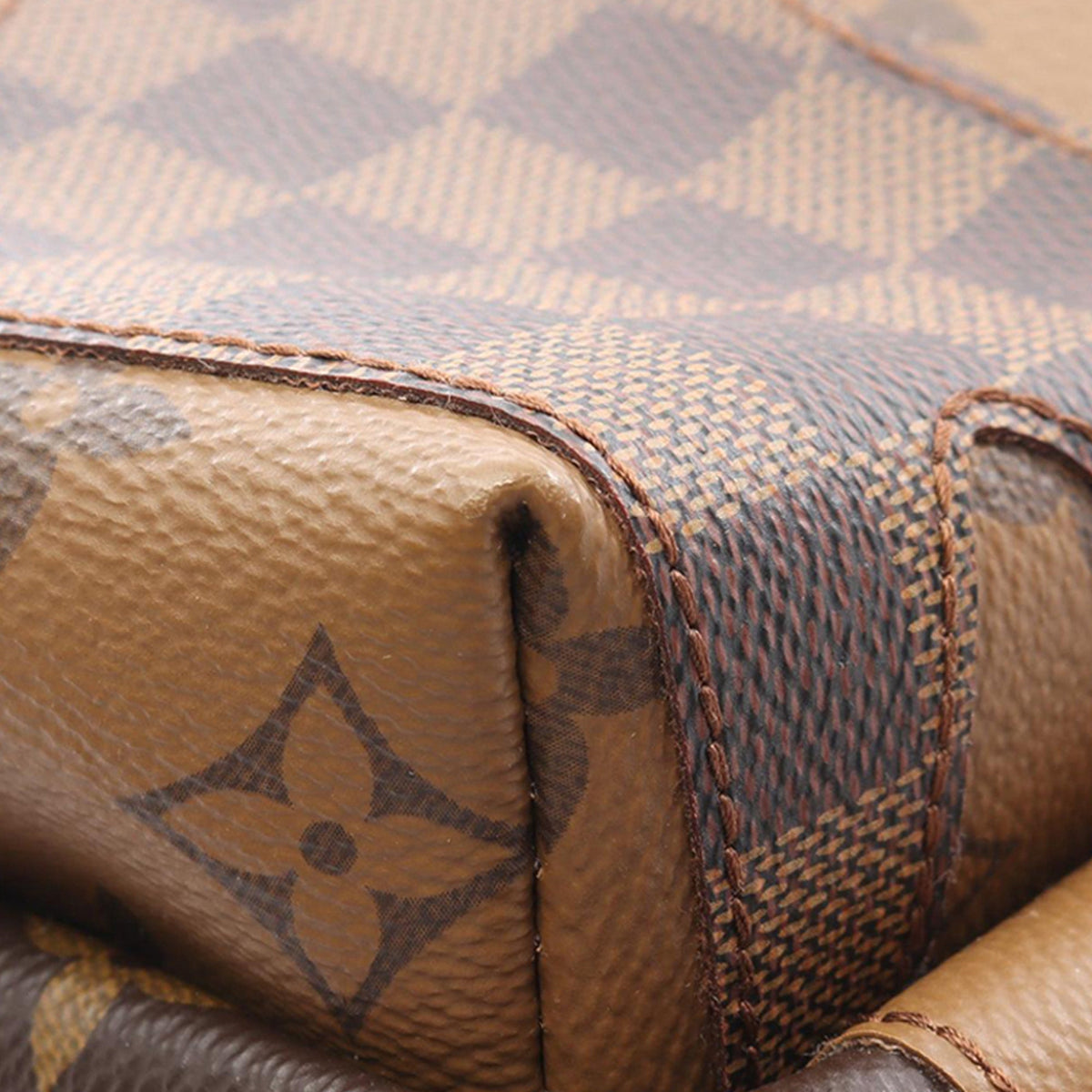 Louis Vuitton Monogram Discovery PM