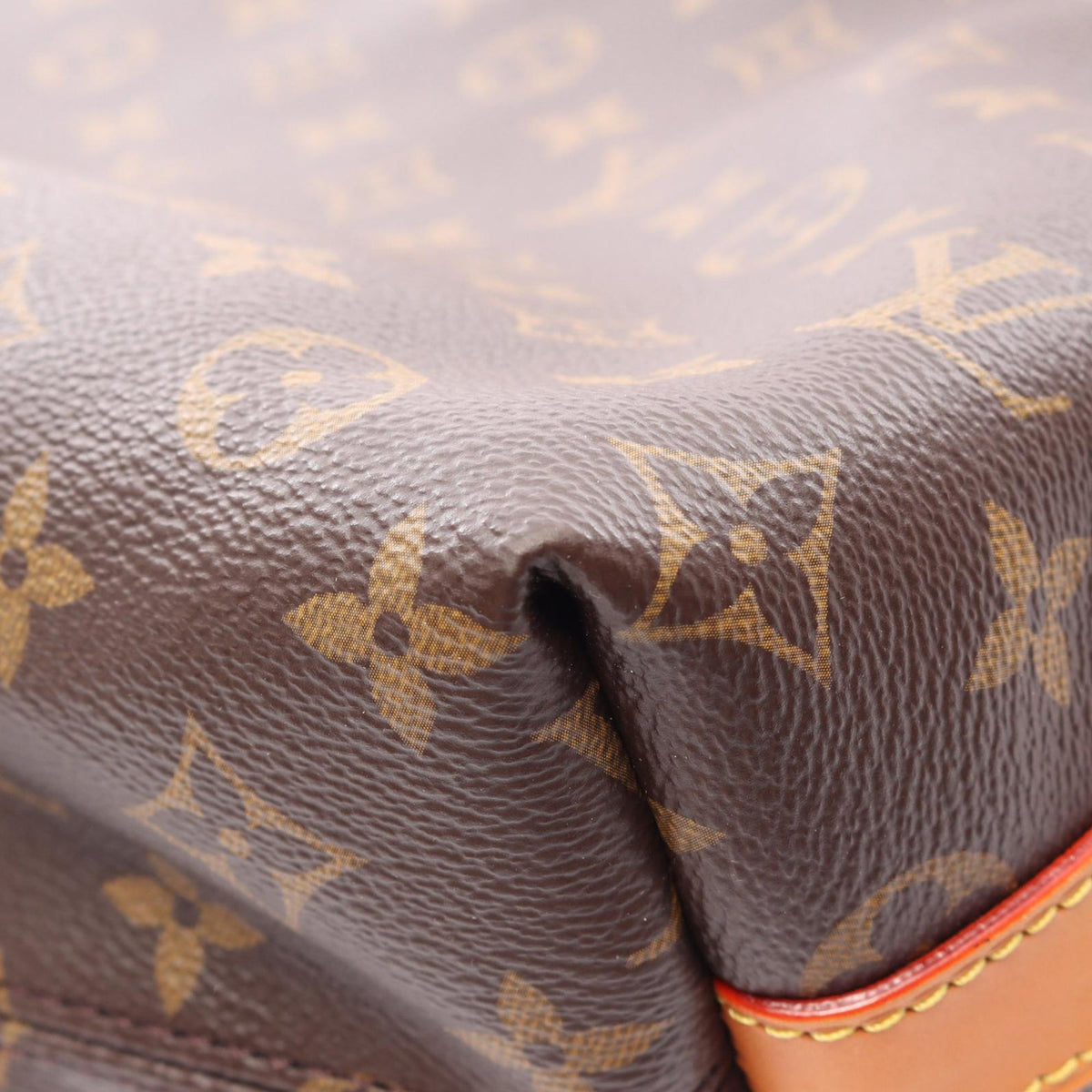 Louis Vuitton Monogram Vagabond Hobo