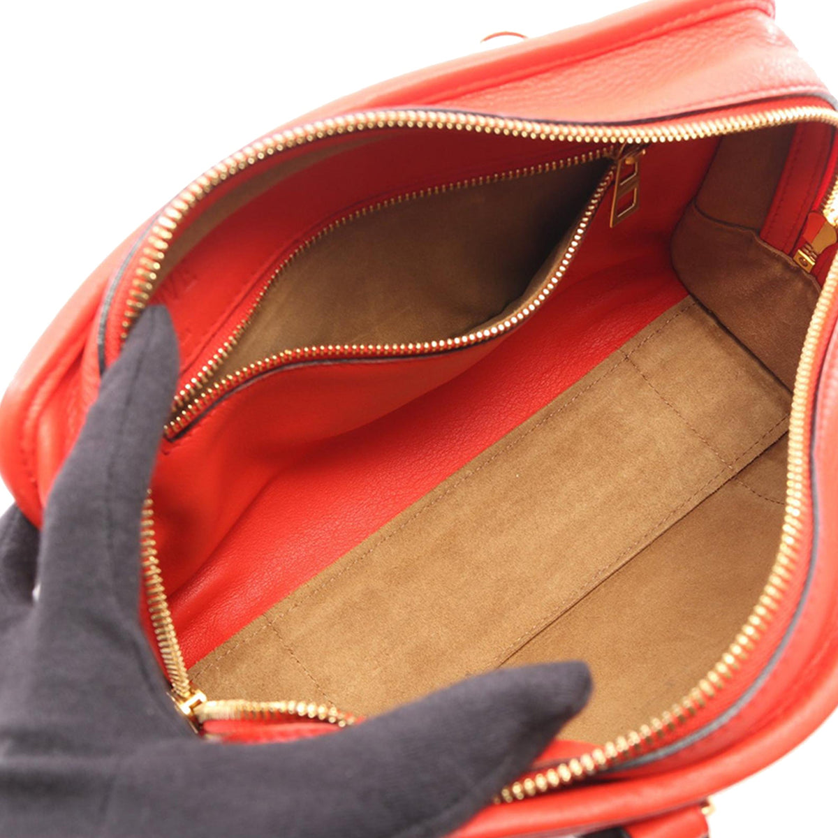 LOEWE Leather Amazona 23 — Red