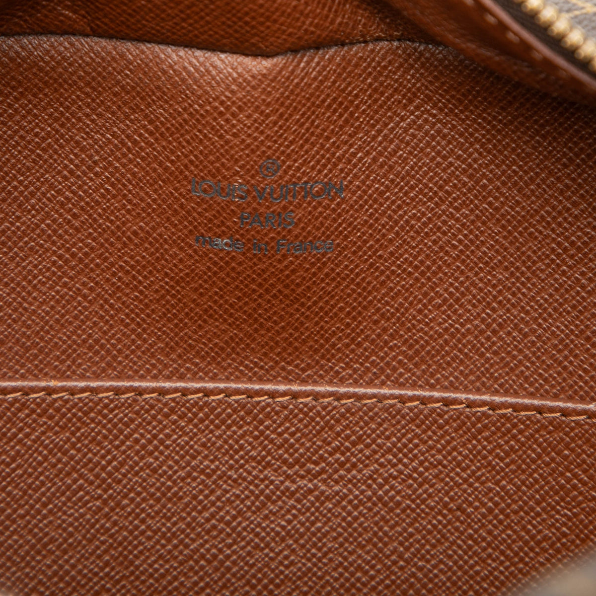 Louis Vuitton Monogram Cite MM — Brown