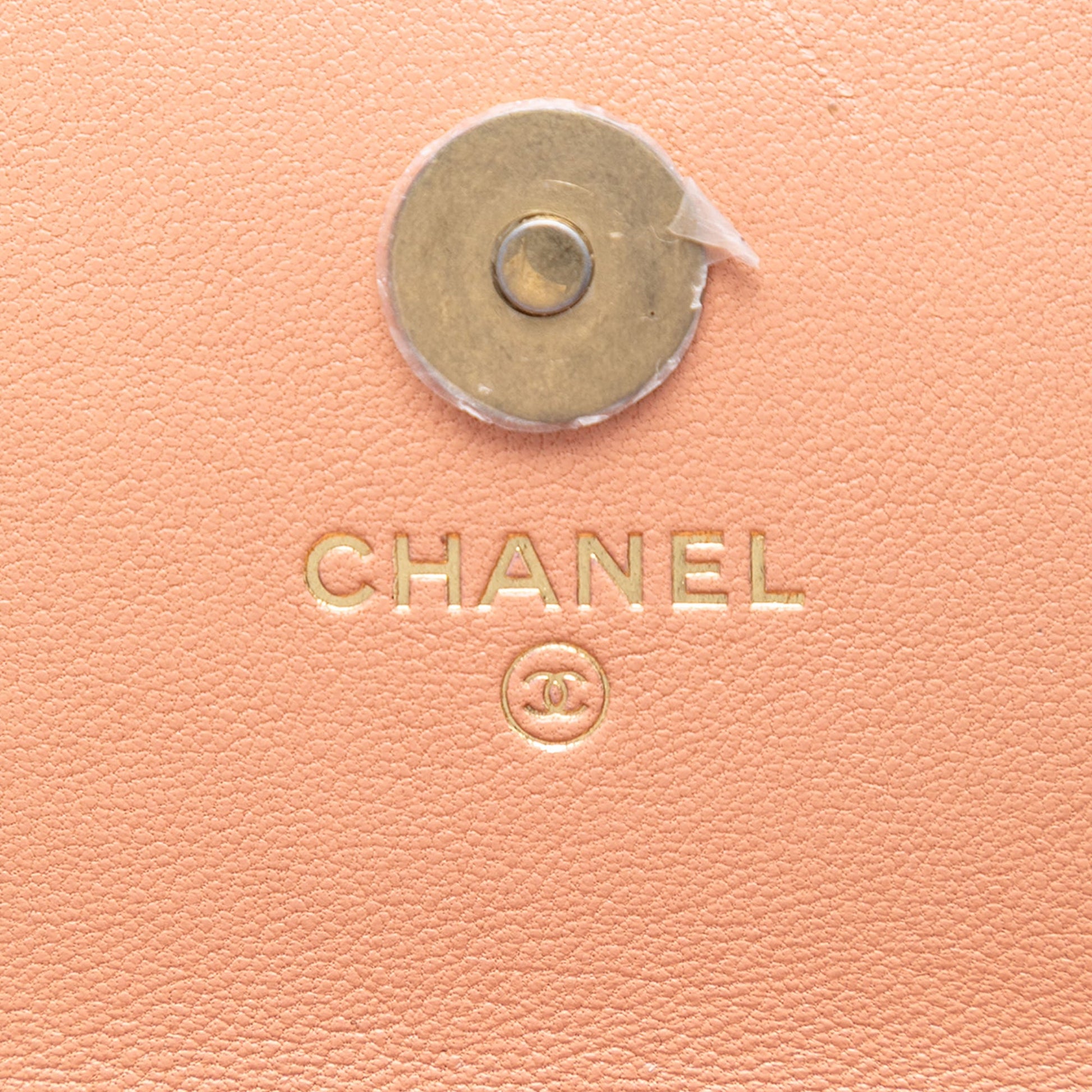 Chanel Quilted Lambskin 19 Clutch with Chain