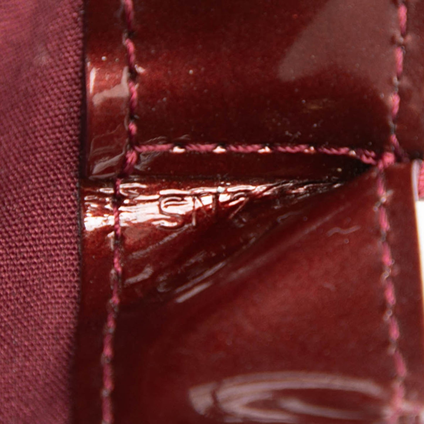 Louis Vuitton Monogram Vernis Wilshire PM