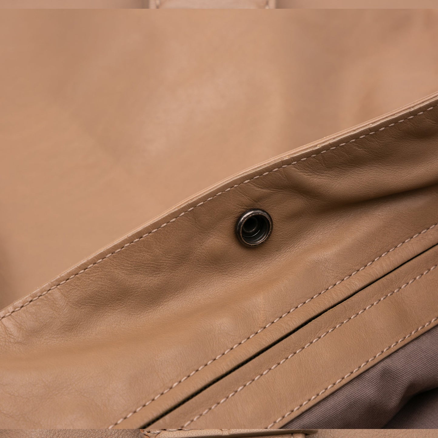 Bottega Veneta Intrecciomirage Trimmed Leather Crossbody