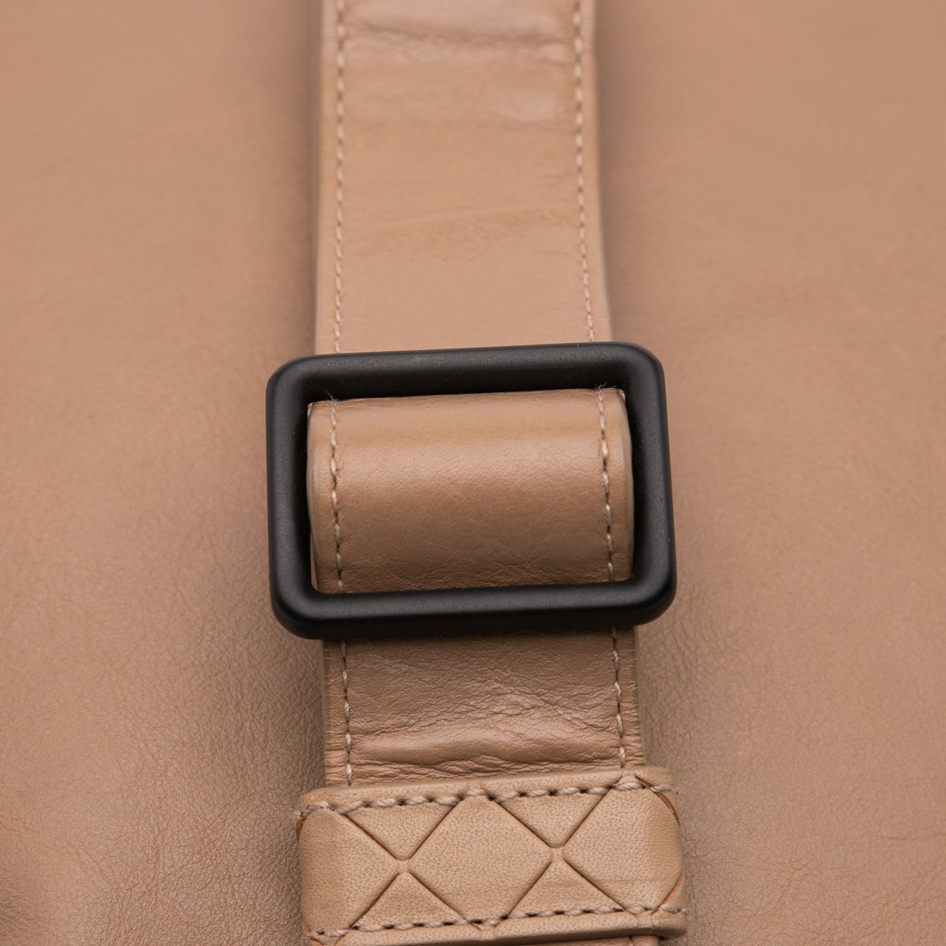 Bottega Veneta Intrecciomirage Trimmed Leather Crossbody