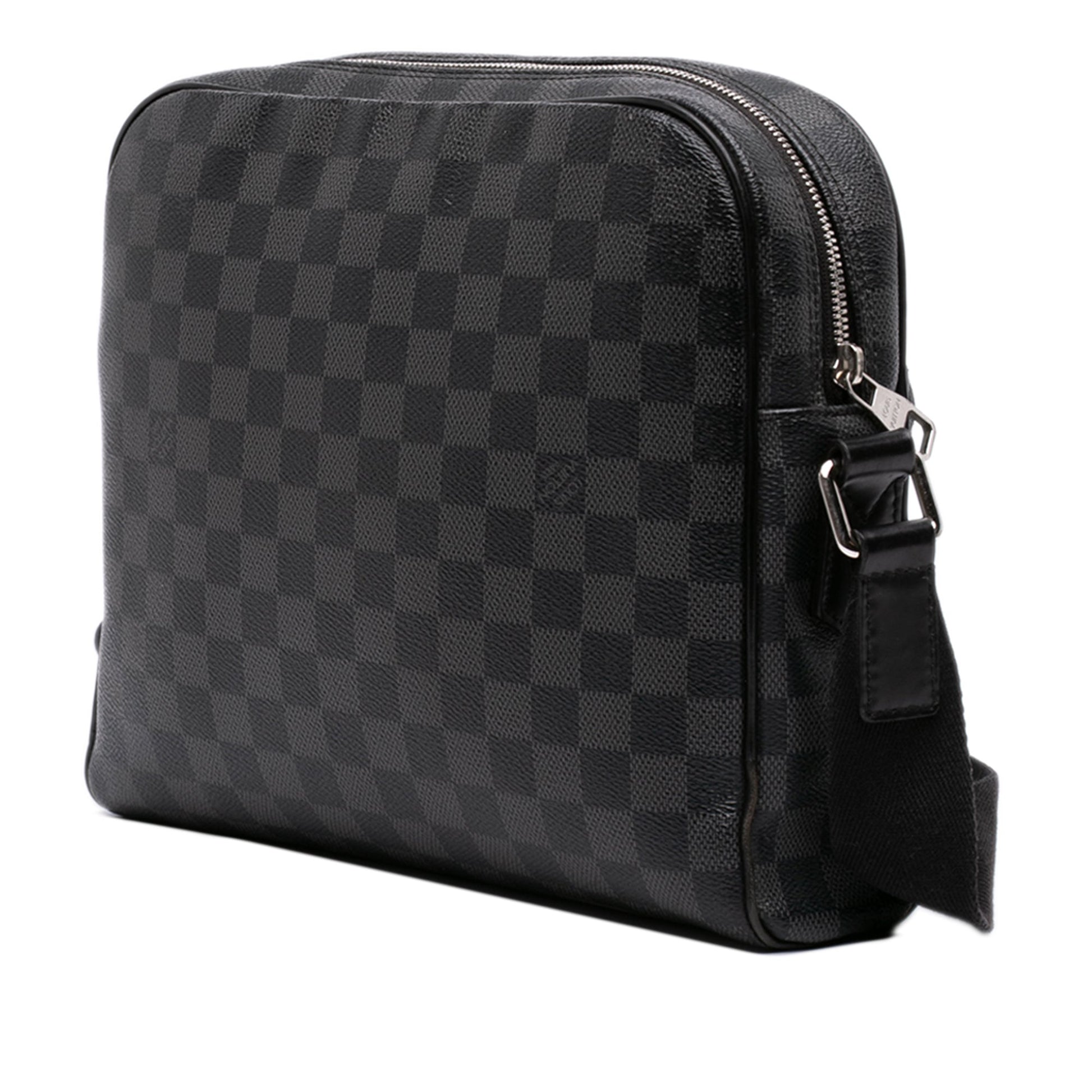 Louis Vuitton Damier Graphite Dayton Reporter PM