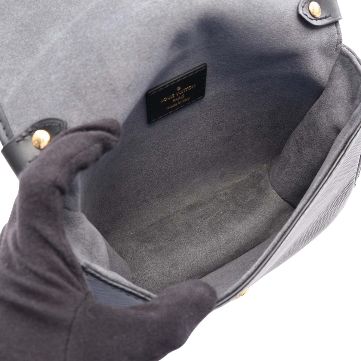 Louis Vuitton Epi Saumur BB — Black