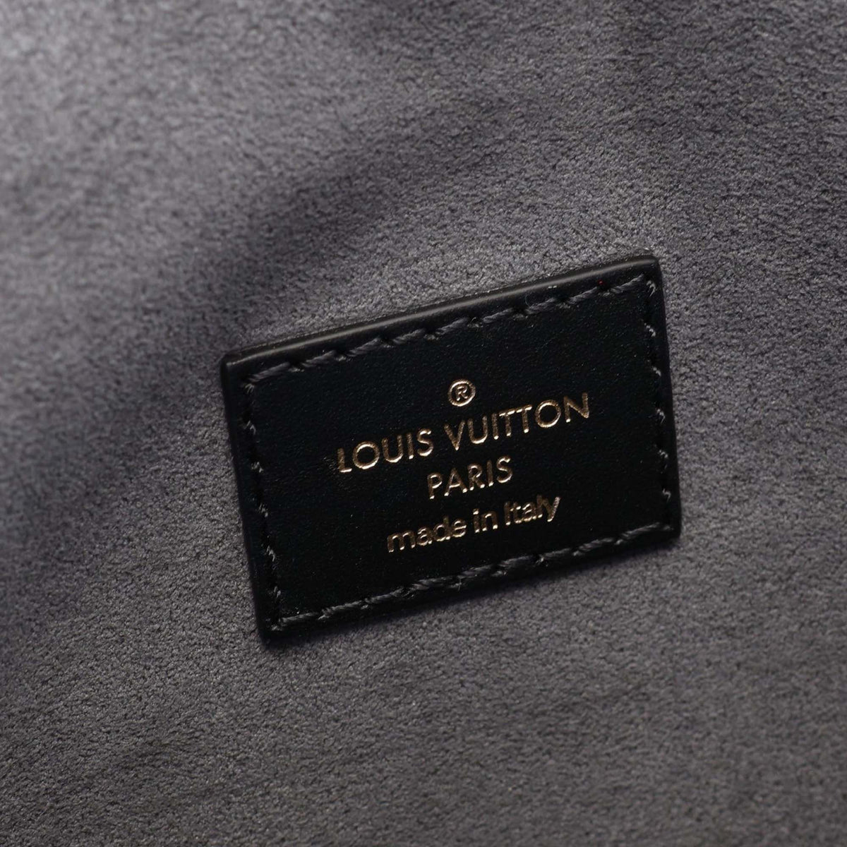 Louis Vuitton Epi Saumur BB — Black