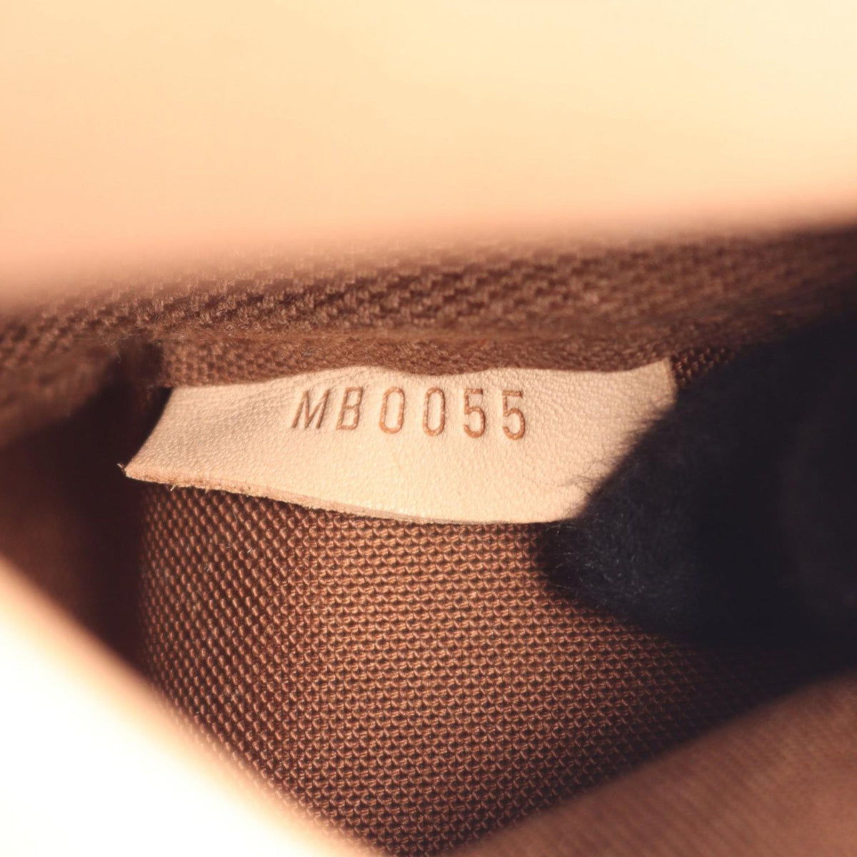 Louis Vuitton Monogram Saumur 30