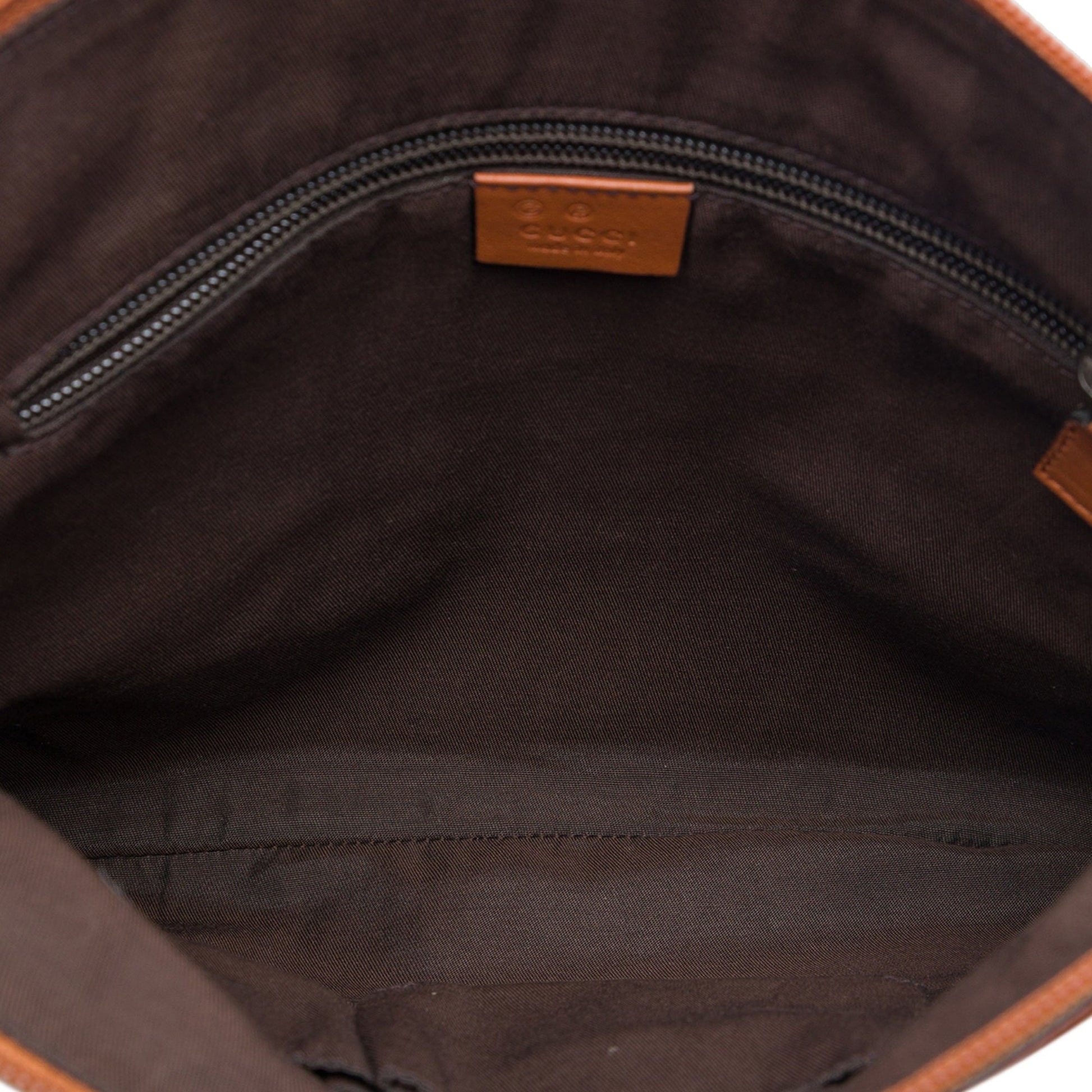 Gucci Guccissima Flat Messenger Bag
