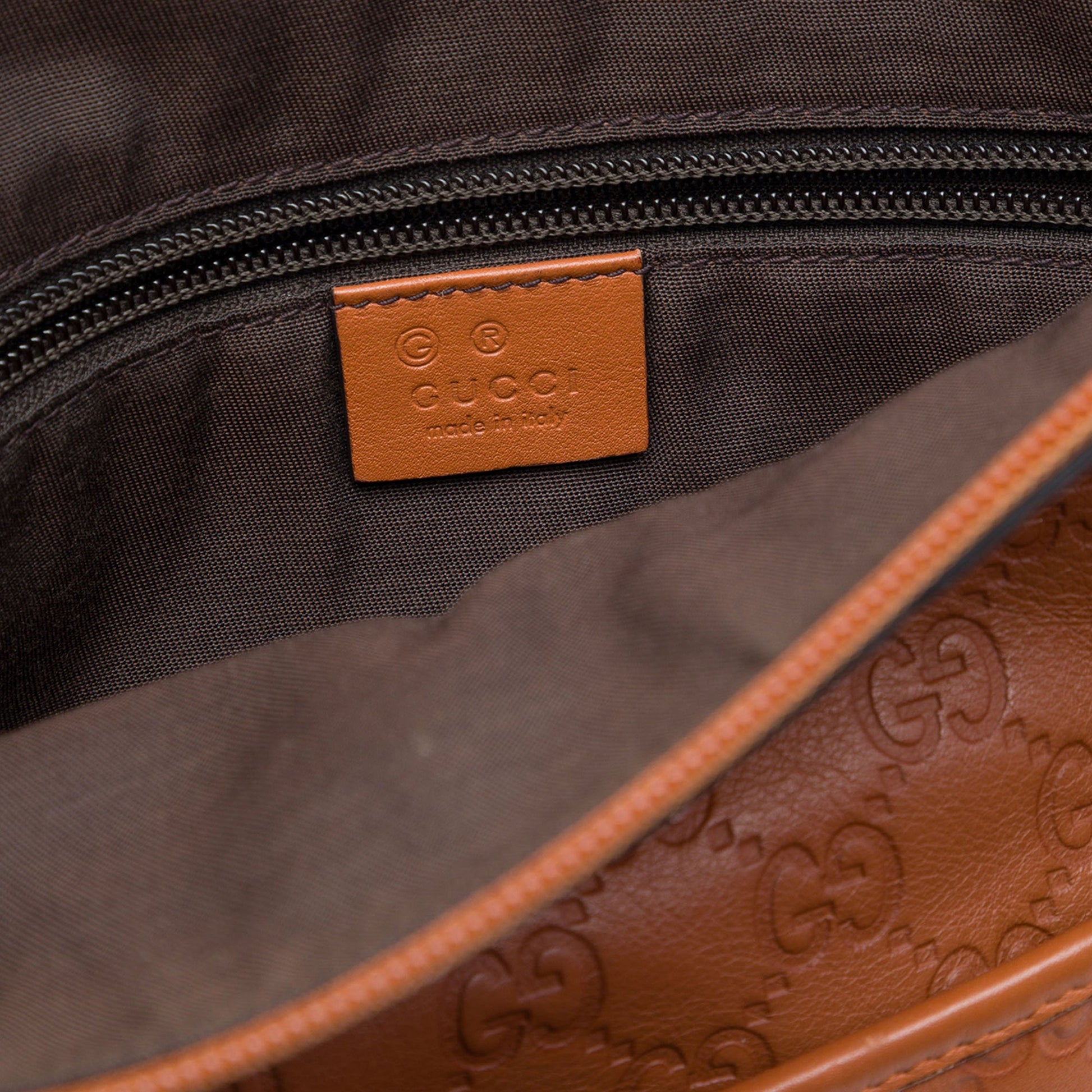 Gucci Guccissima Flat Messenger Bag