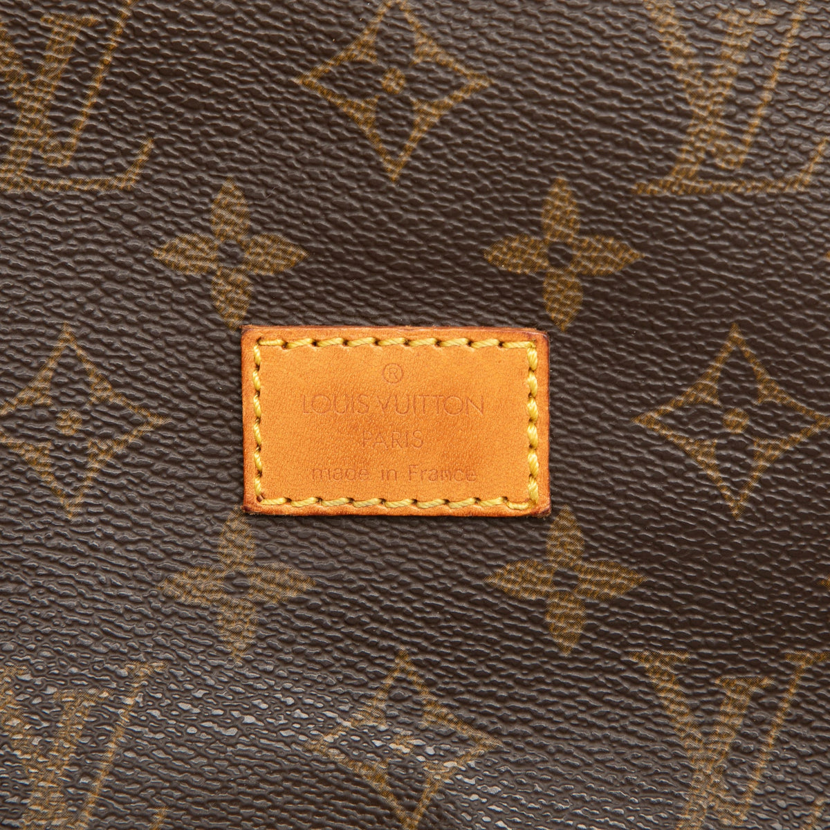Louis Vuitton Monogram Saumur 25