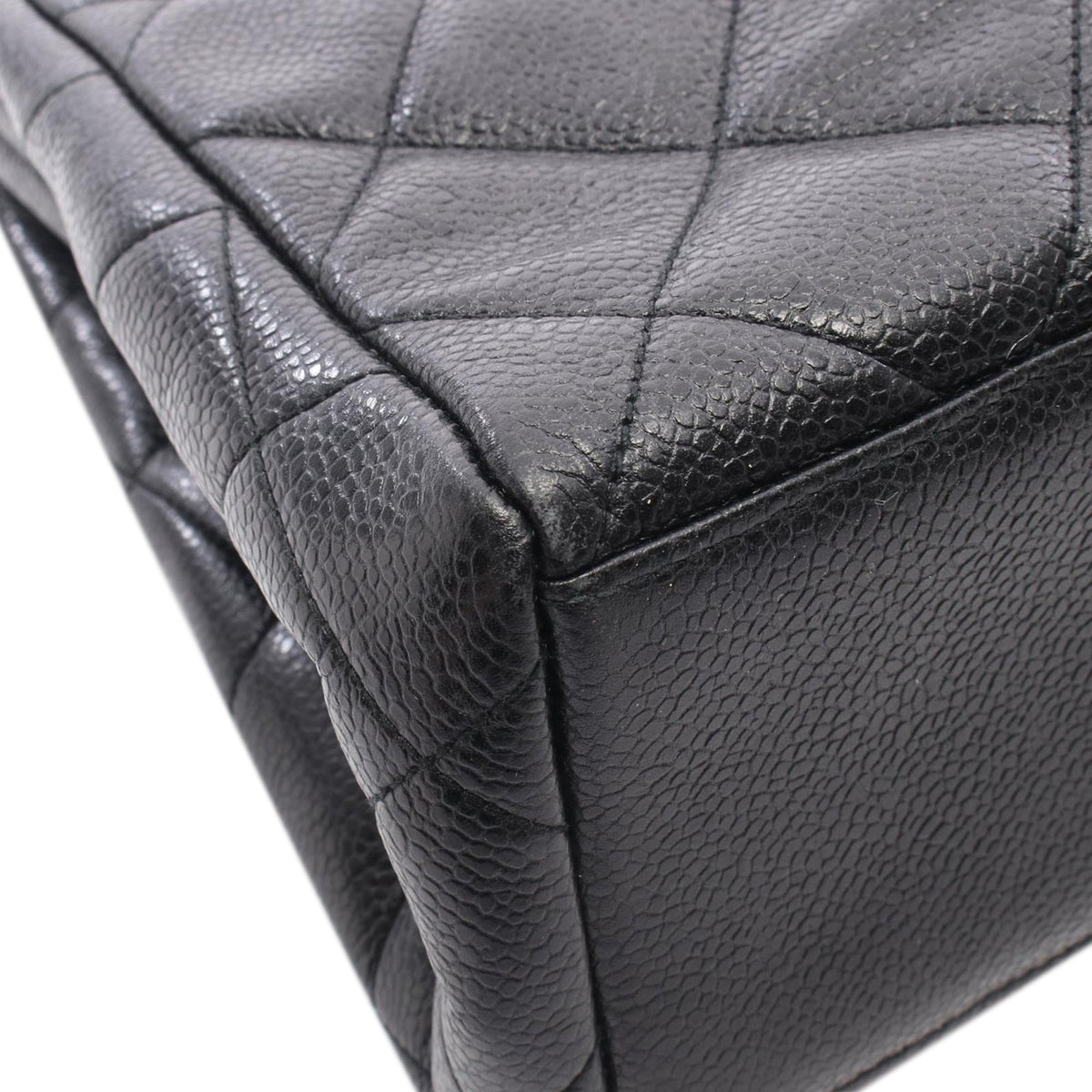 Chanel Quilted Caviar Kisslock Shoulder Bag