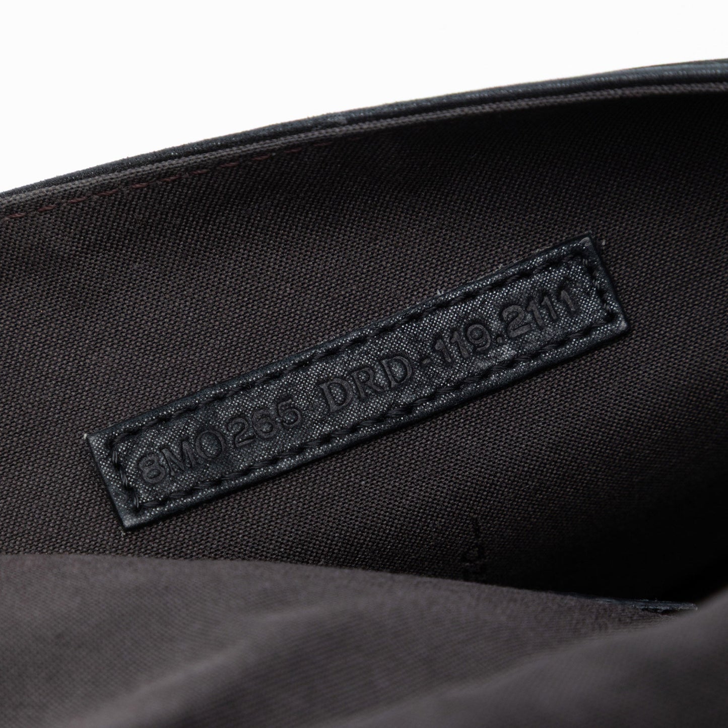 Nubuck FF Chain Flap