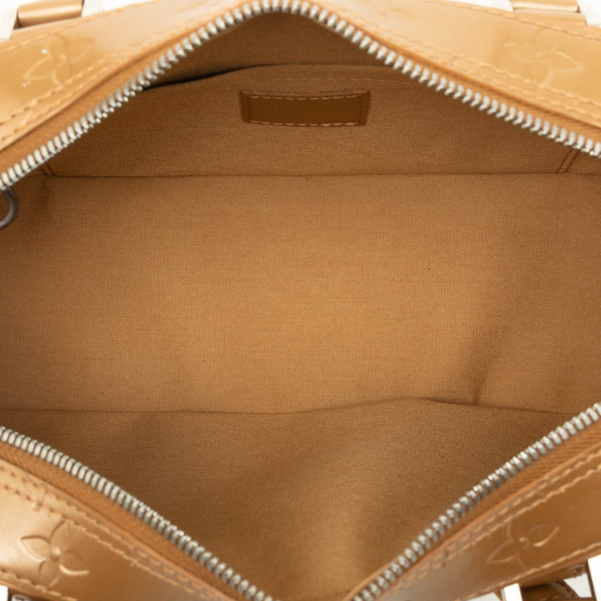 Louis Vuitton Monogram Mat Shelton — Gold