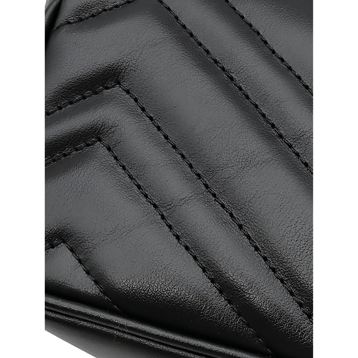 Gucci GG Marmont Matelasse Calfskin Monochrome Chain Belt Bag — Black