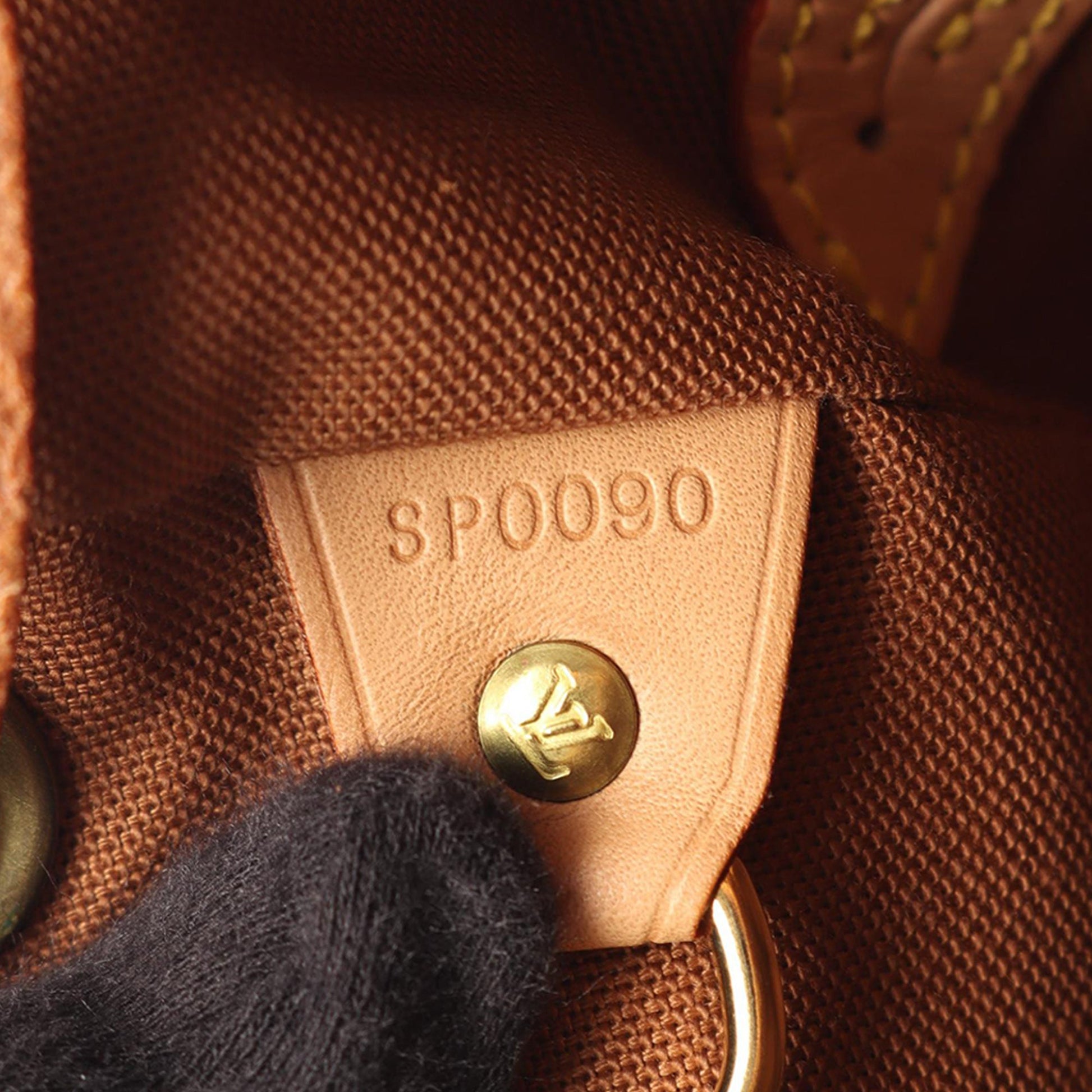 Louis Vuitton Monogram Montsouris MM