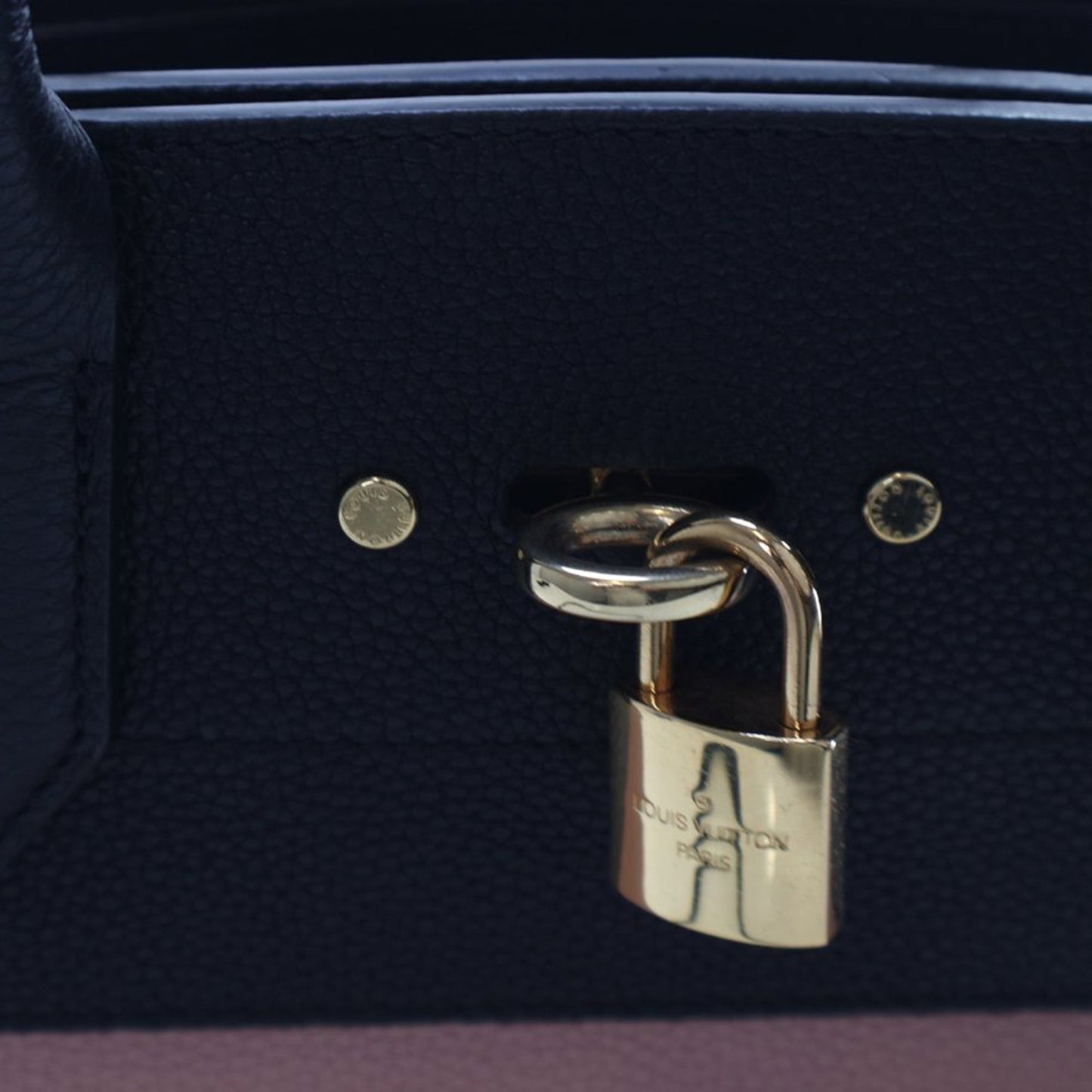 Louis Vuitton City Steamer MM