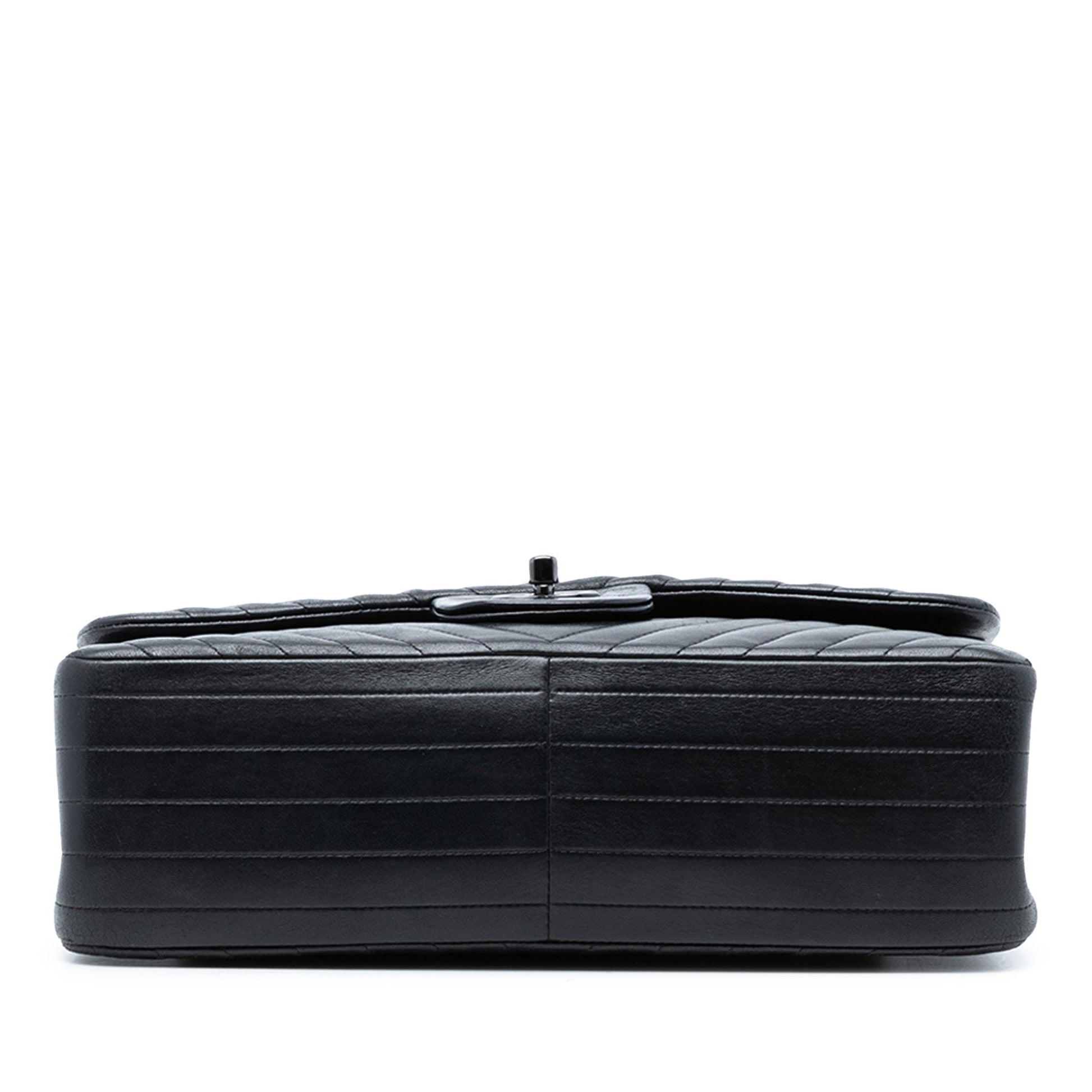 Jumbo Classic Chevron Lambskin So Black Double Flap
