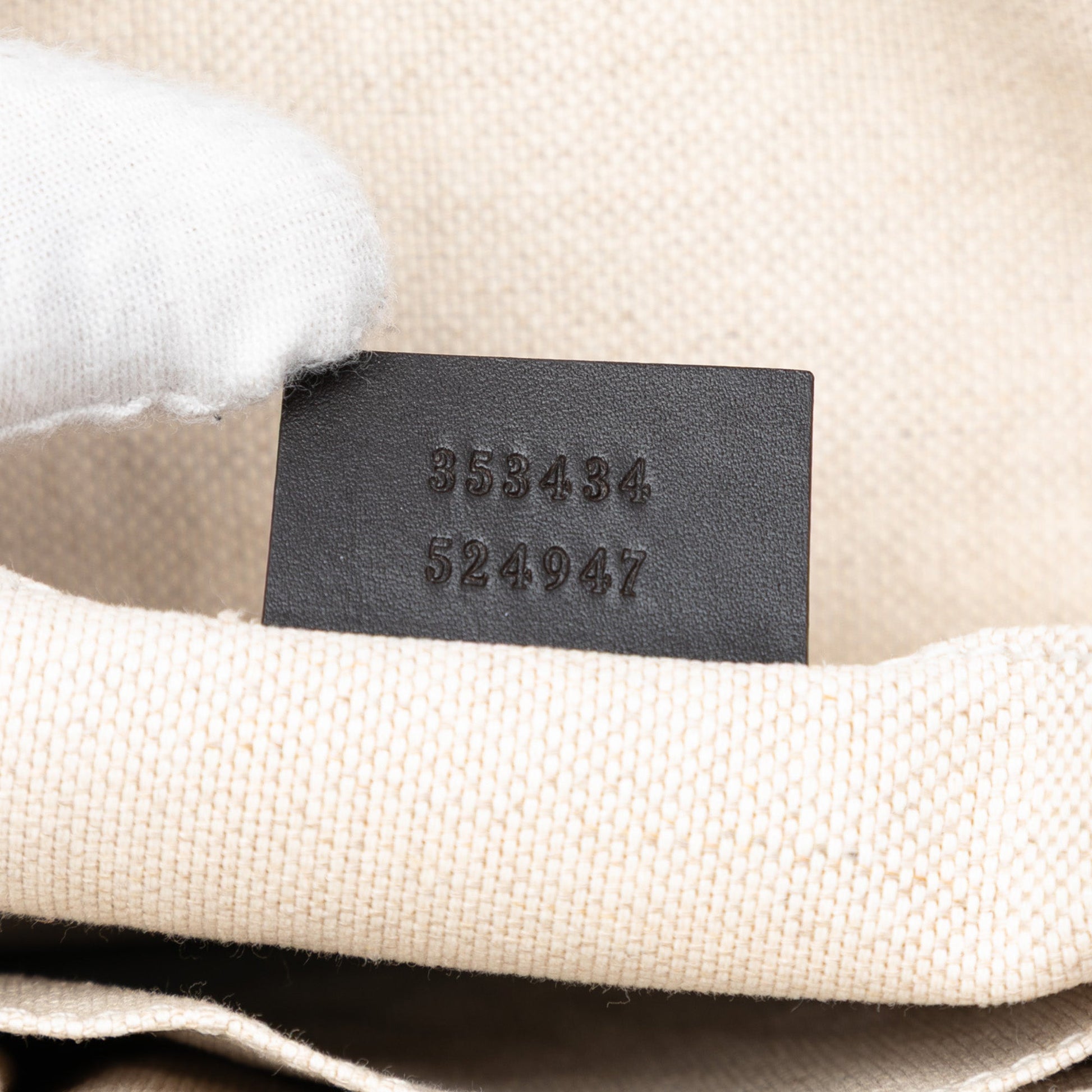 Gucci GG Supreme Envelope Clutch