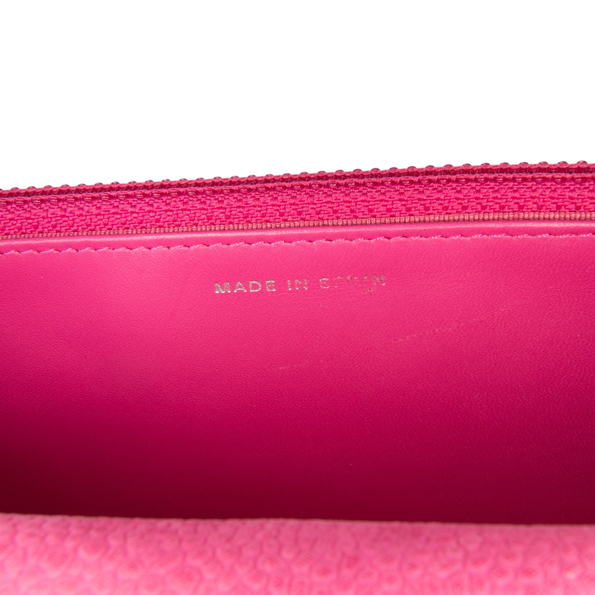 Chanel CC Caviar Wallet on Chain