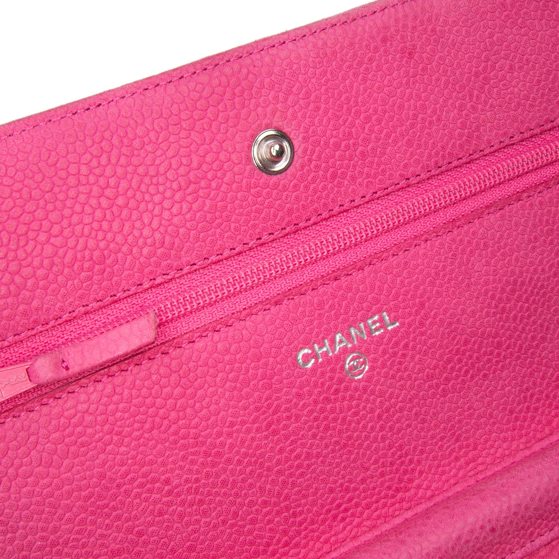 Chanel CC Caviar Wallet on Chain