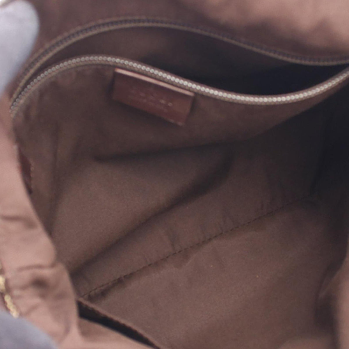 Gucci GG Canvas Crossbody — Beige