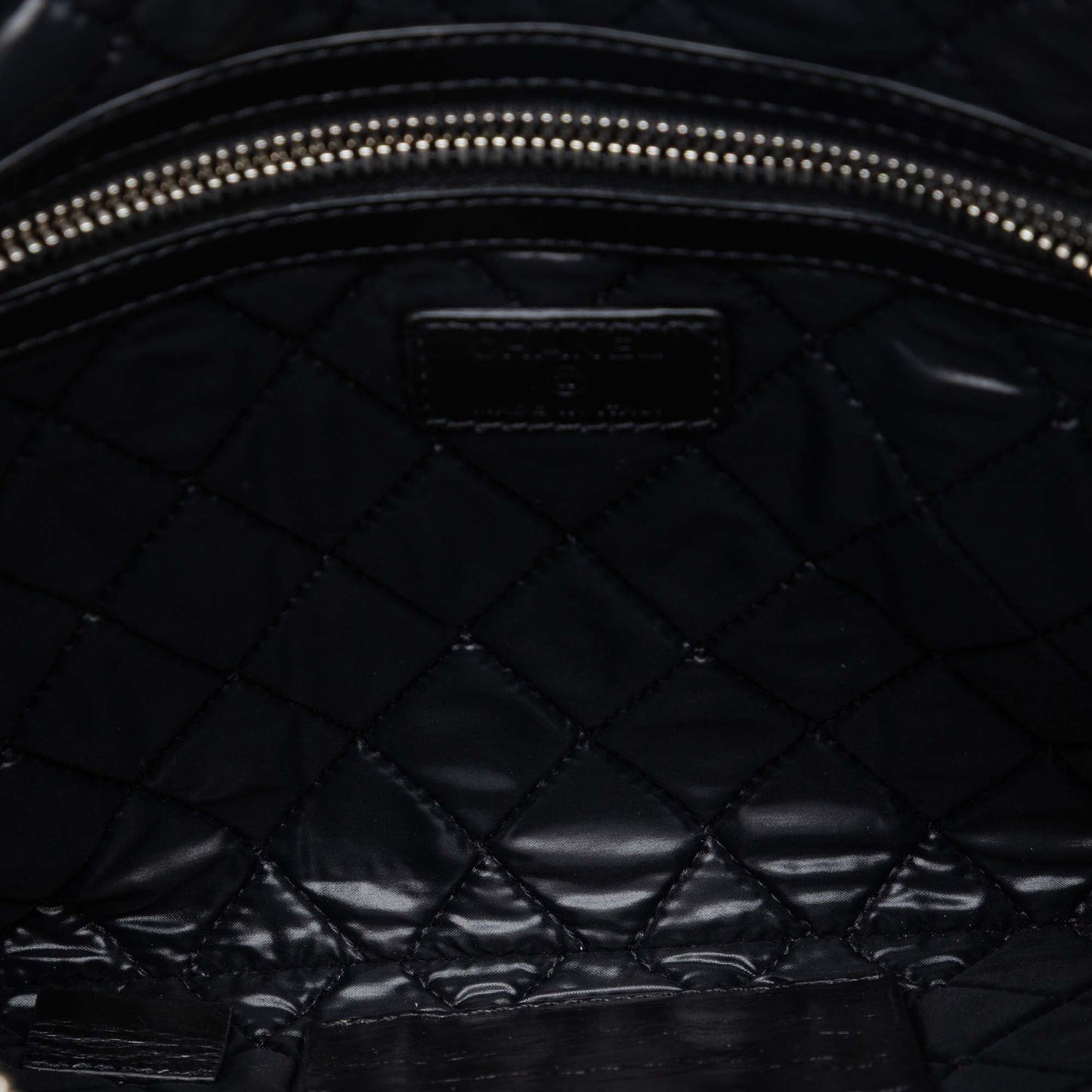 Chanel Distressed Calfskin Je Ne Suis Pas En Solde Clutch