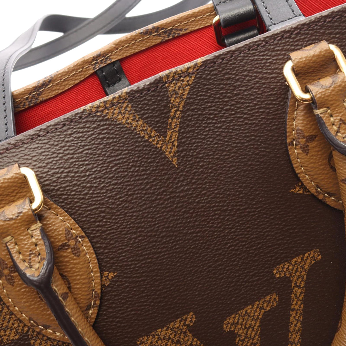 Louis Vuitton Monogram Reverse Giant OnTheGo MM