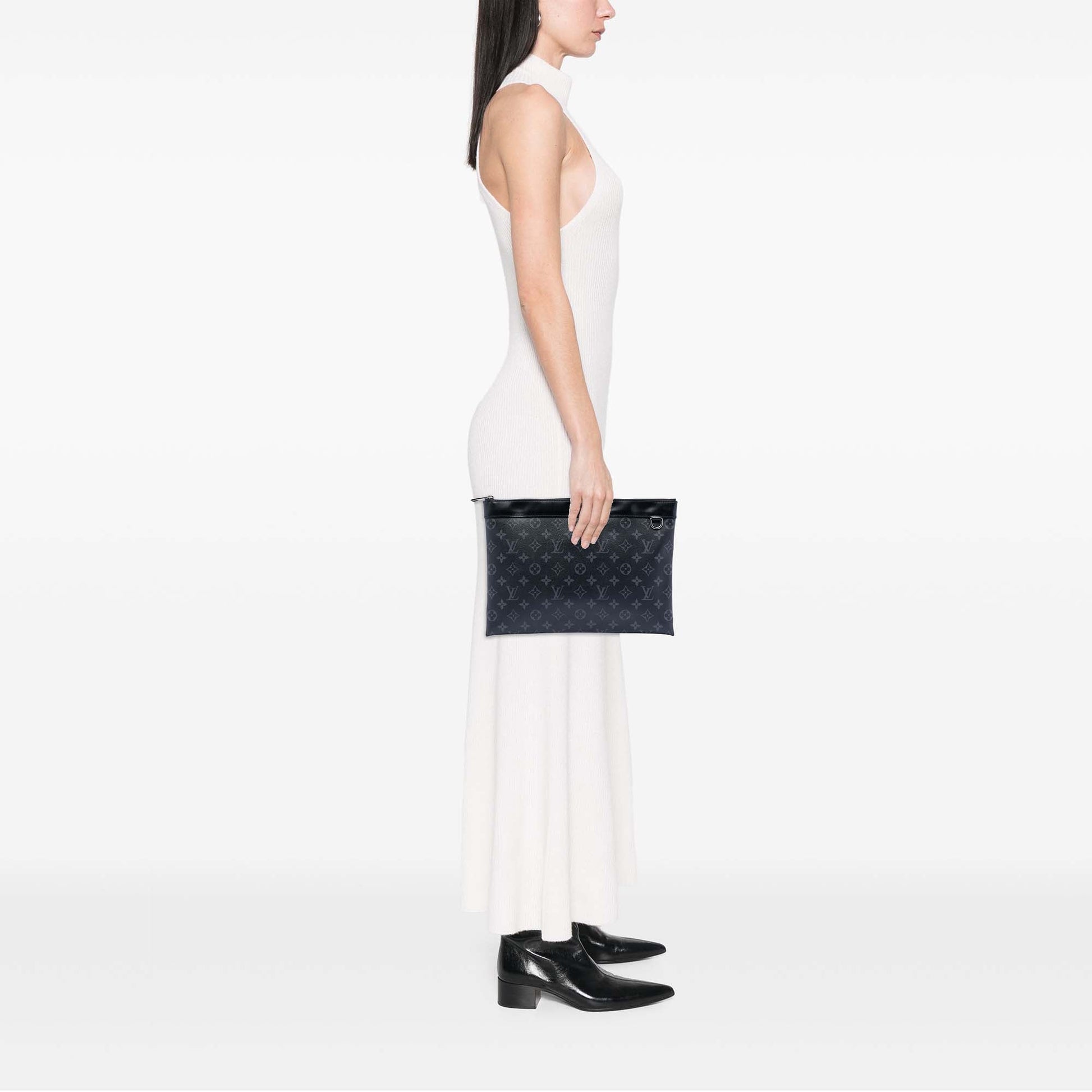 Louis Vuitton Monogram Eclipse Discovery Pochette GM