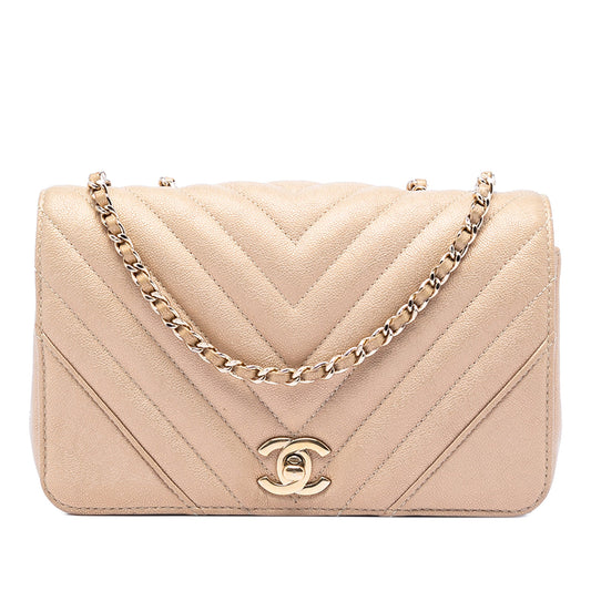 Small Chevron Caviar Statement Flap