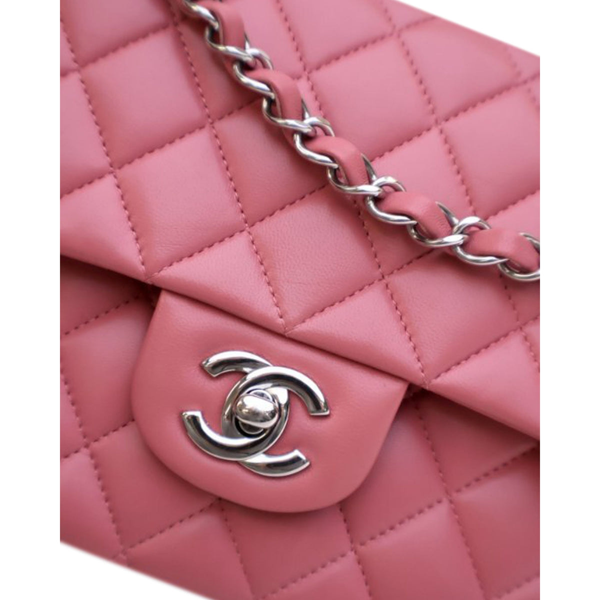 Chanel Medium Classic Lambskin Double Flap — Pink