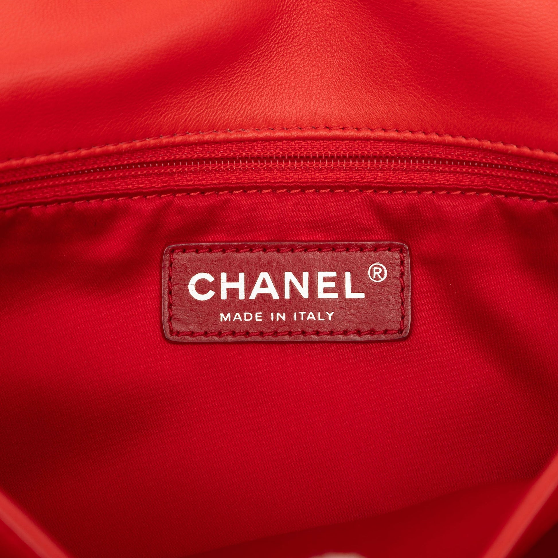 Chanel CC Quilted Lambskin Ultimate Stitch Flap