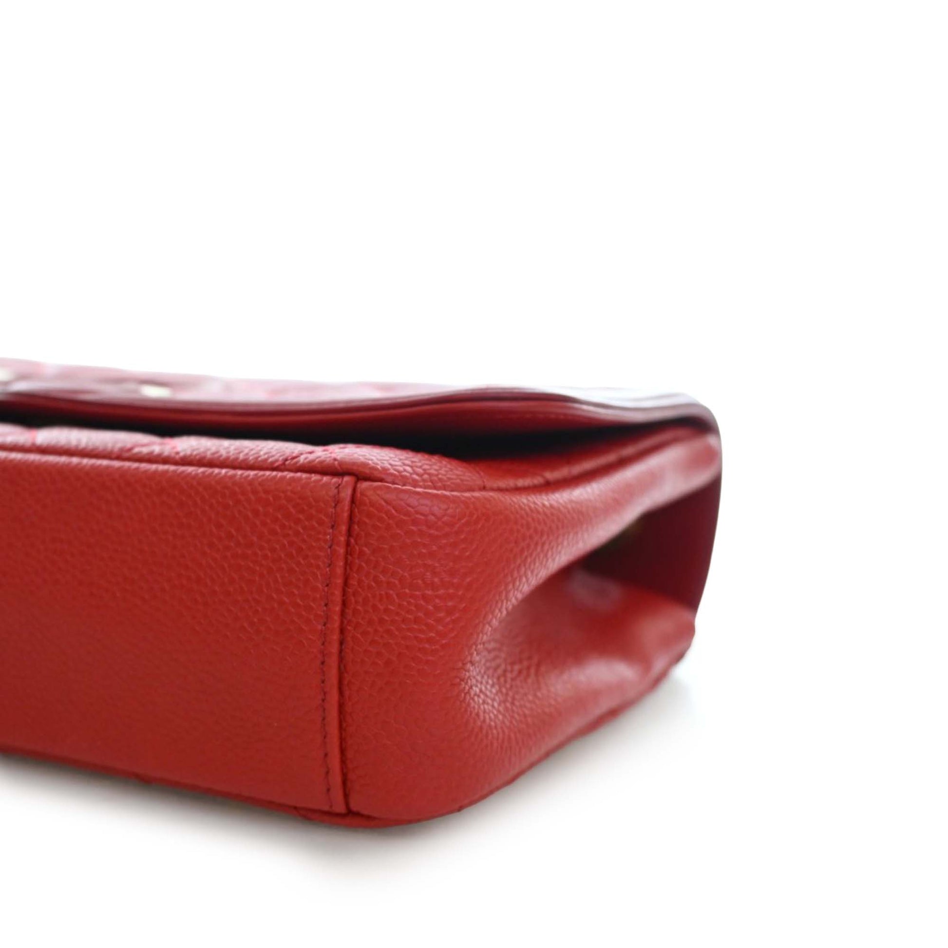 Medium Caviar CC Filigree Flap