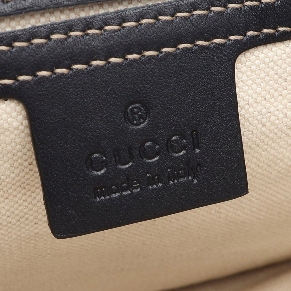 Gucci GG Supreme Crossbody Bag