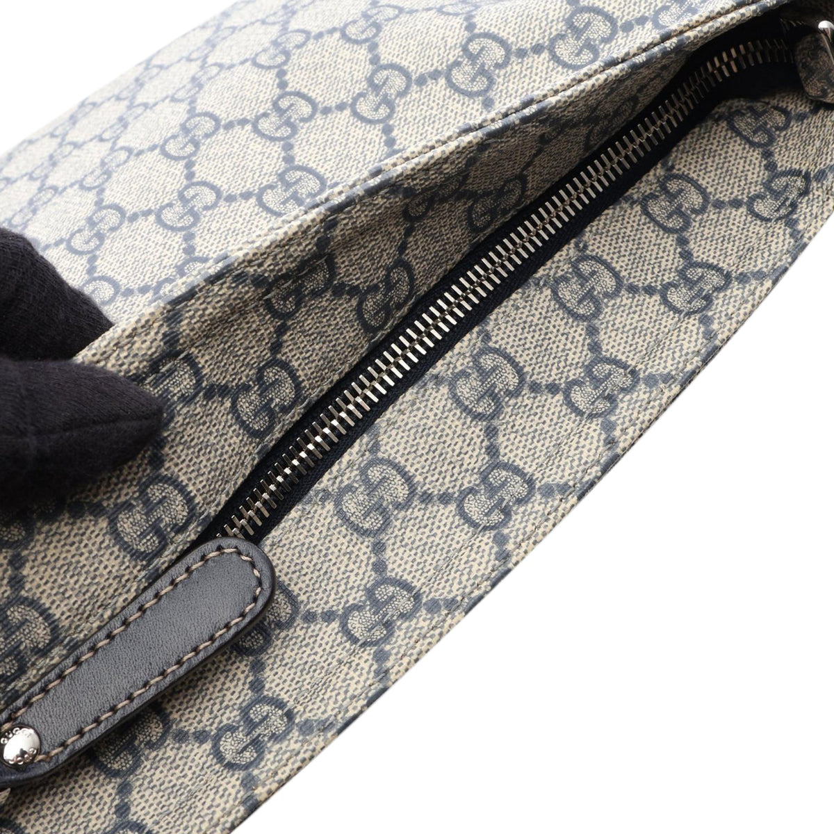 Gucci GG Supreme Crossbody Bag