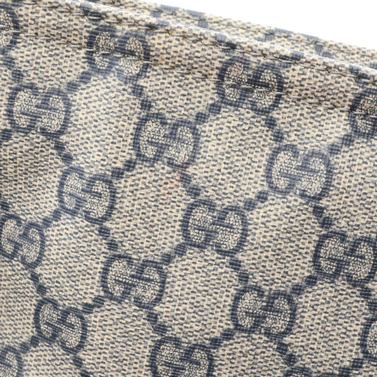 Gucci GG Supreme Crossbody Bag