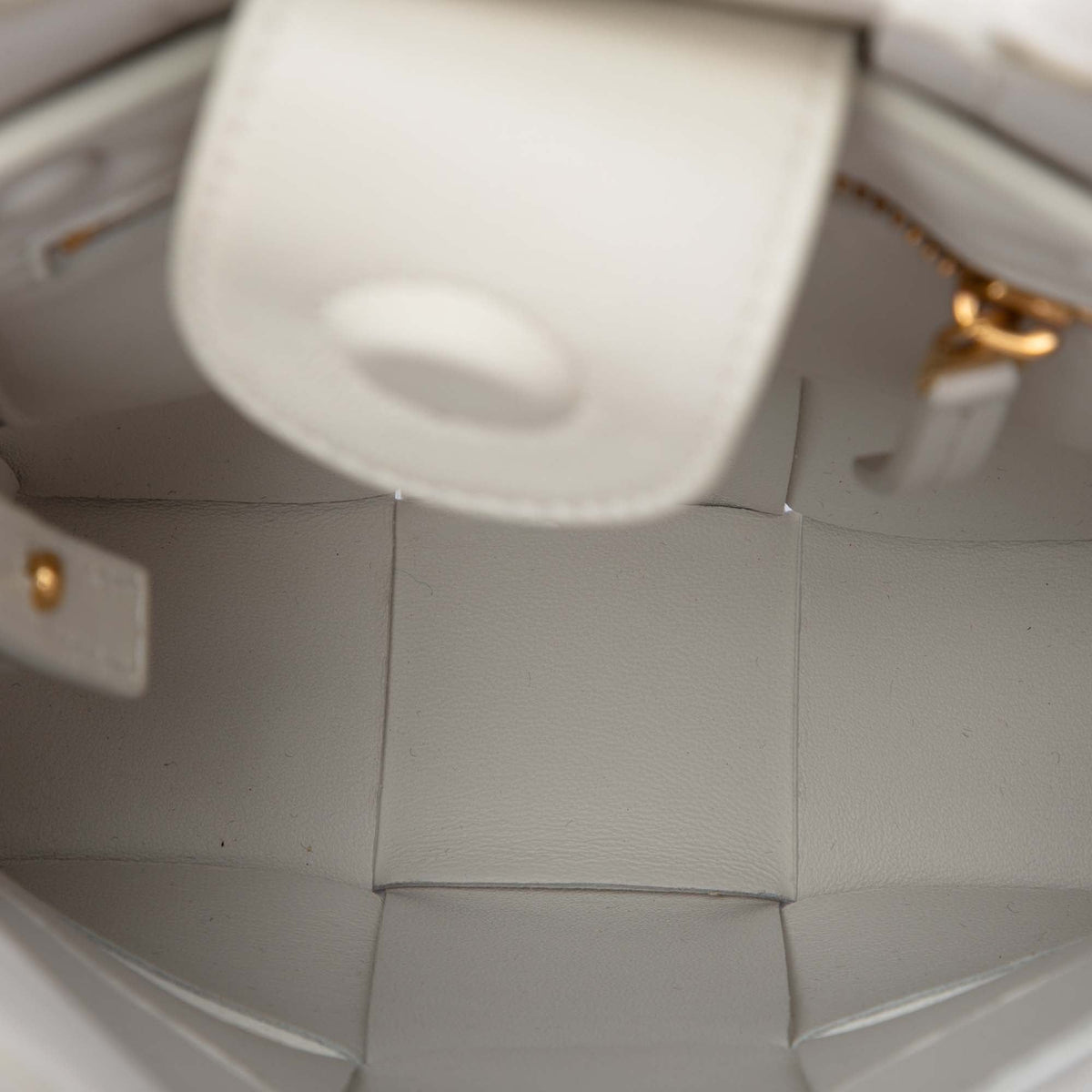 Bottega Veneta Mini Maxi Intrecciato Nappa North South Cassette Tote