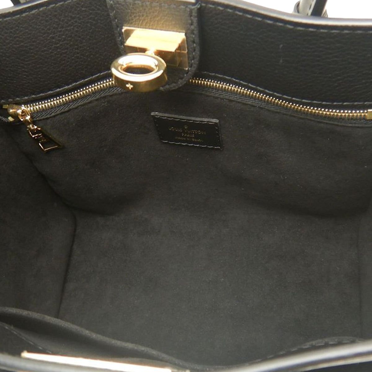 Louis Vuitton Monogram On My Side PM